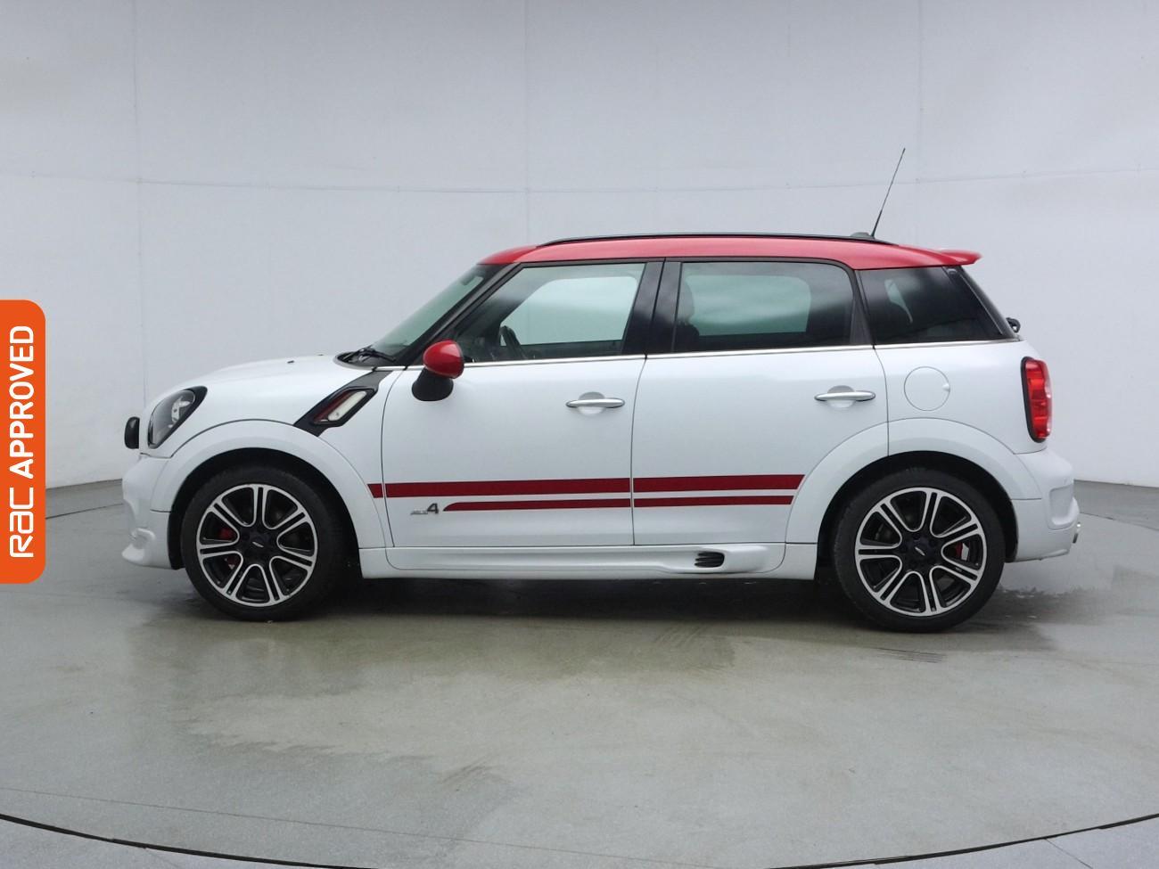 Mini Countryman view 26
