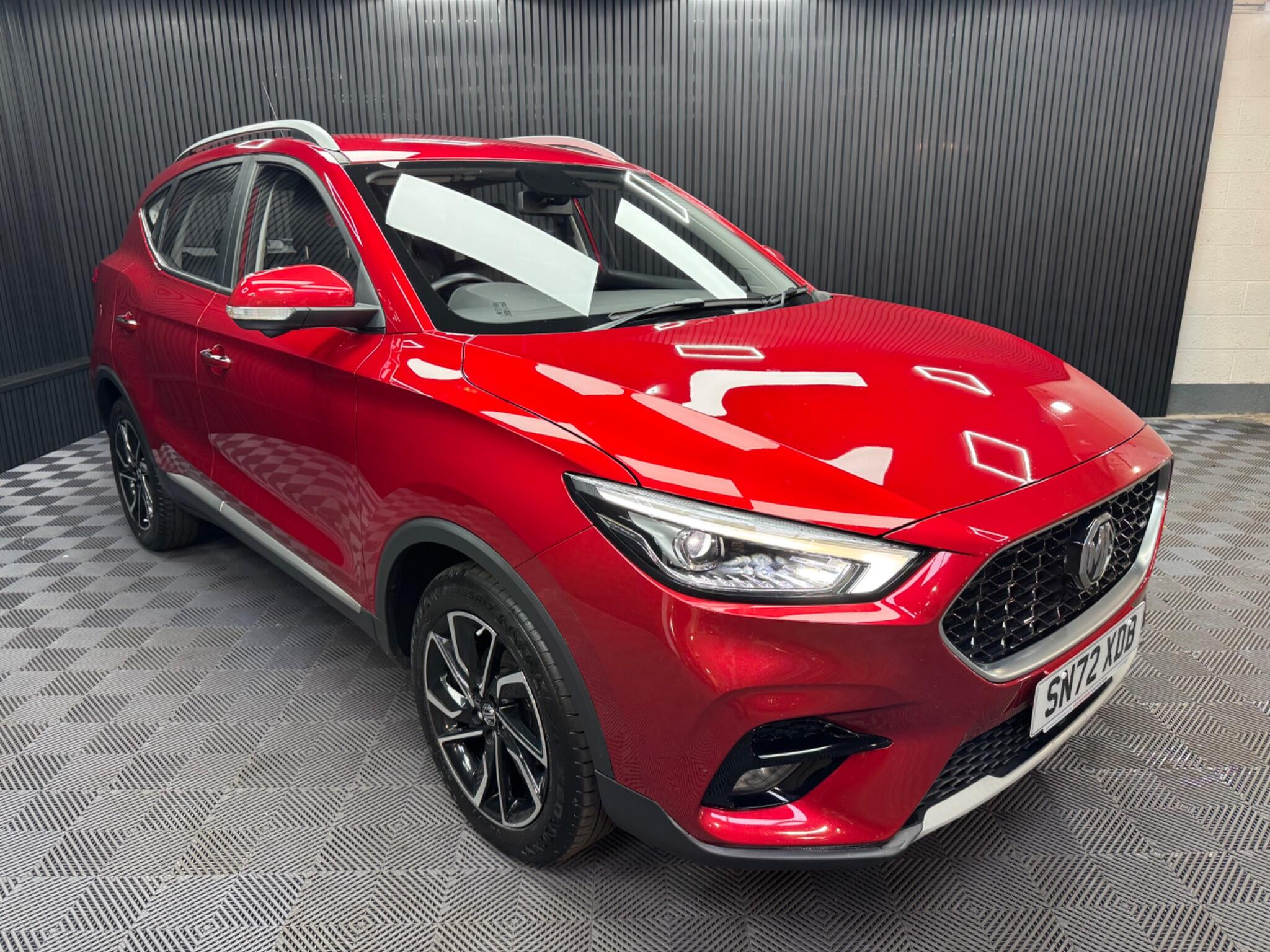 MG ZS view 24