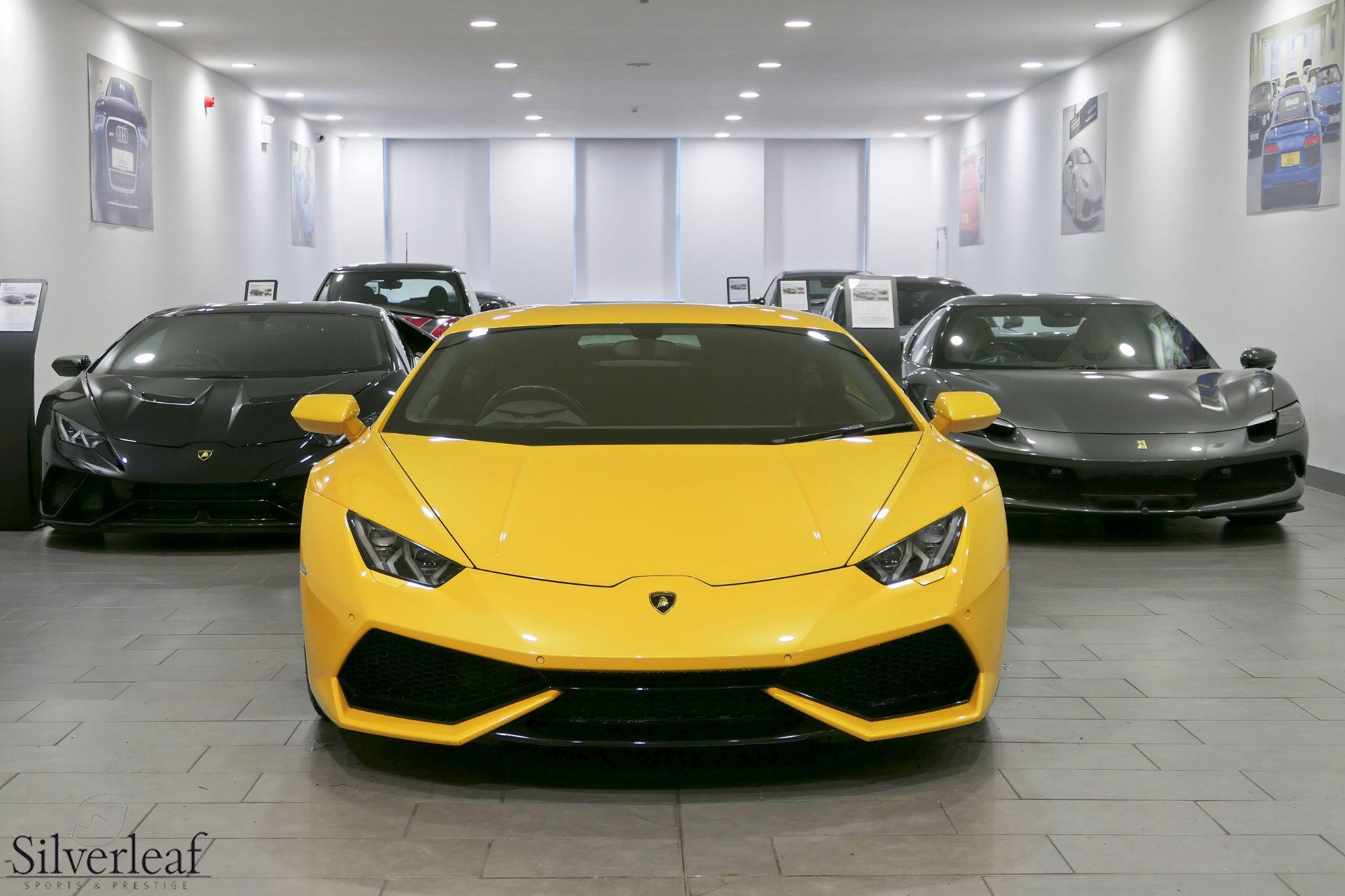 Lamborghini LP 610-4 view 7