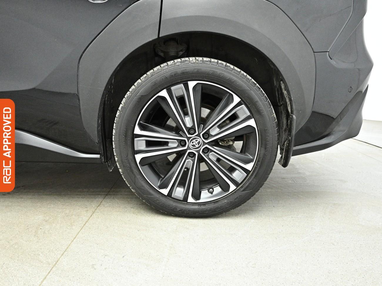 Toyota bZ4X view 32