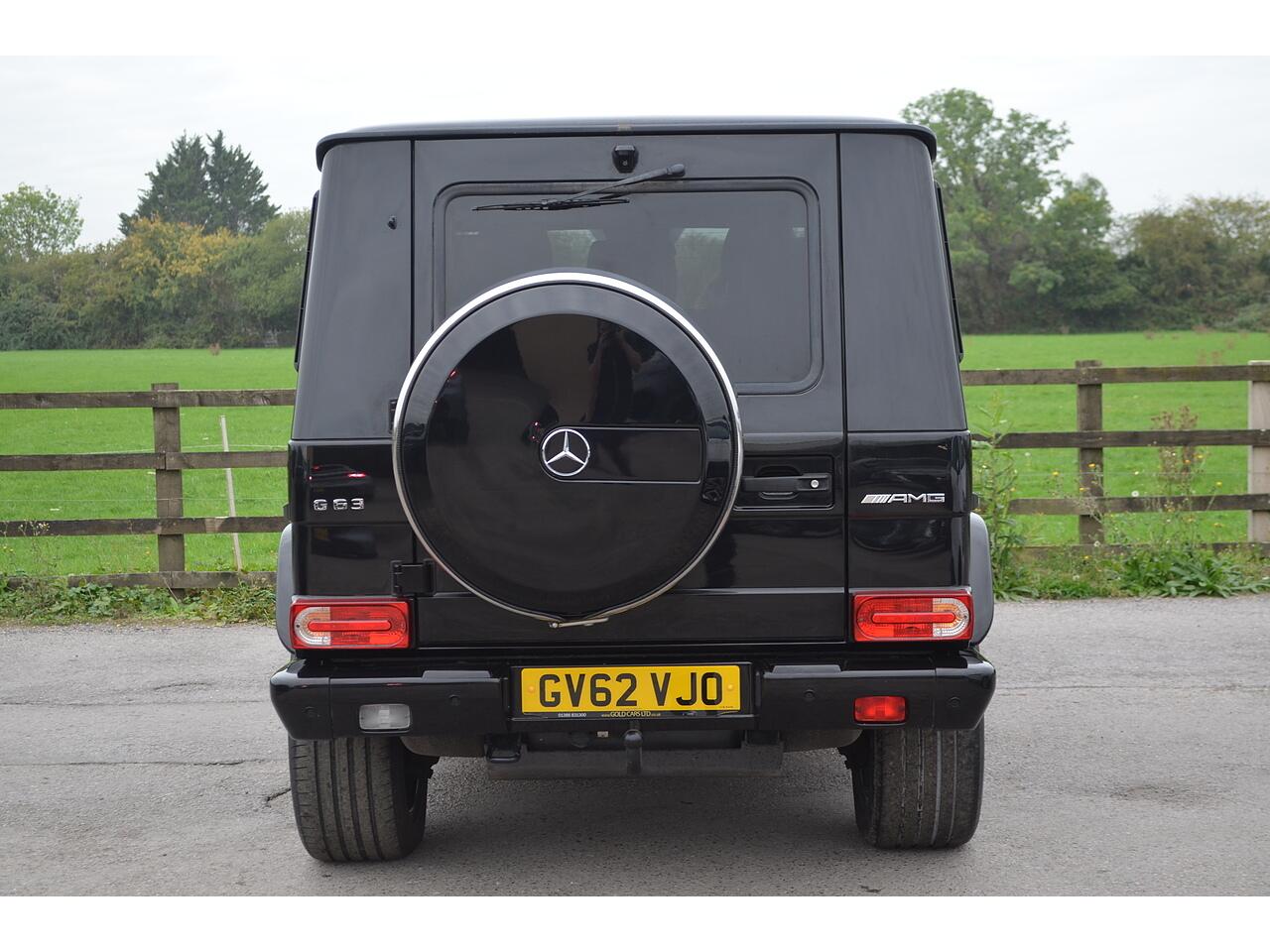 Mercedes-Benz G-Class view 9