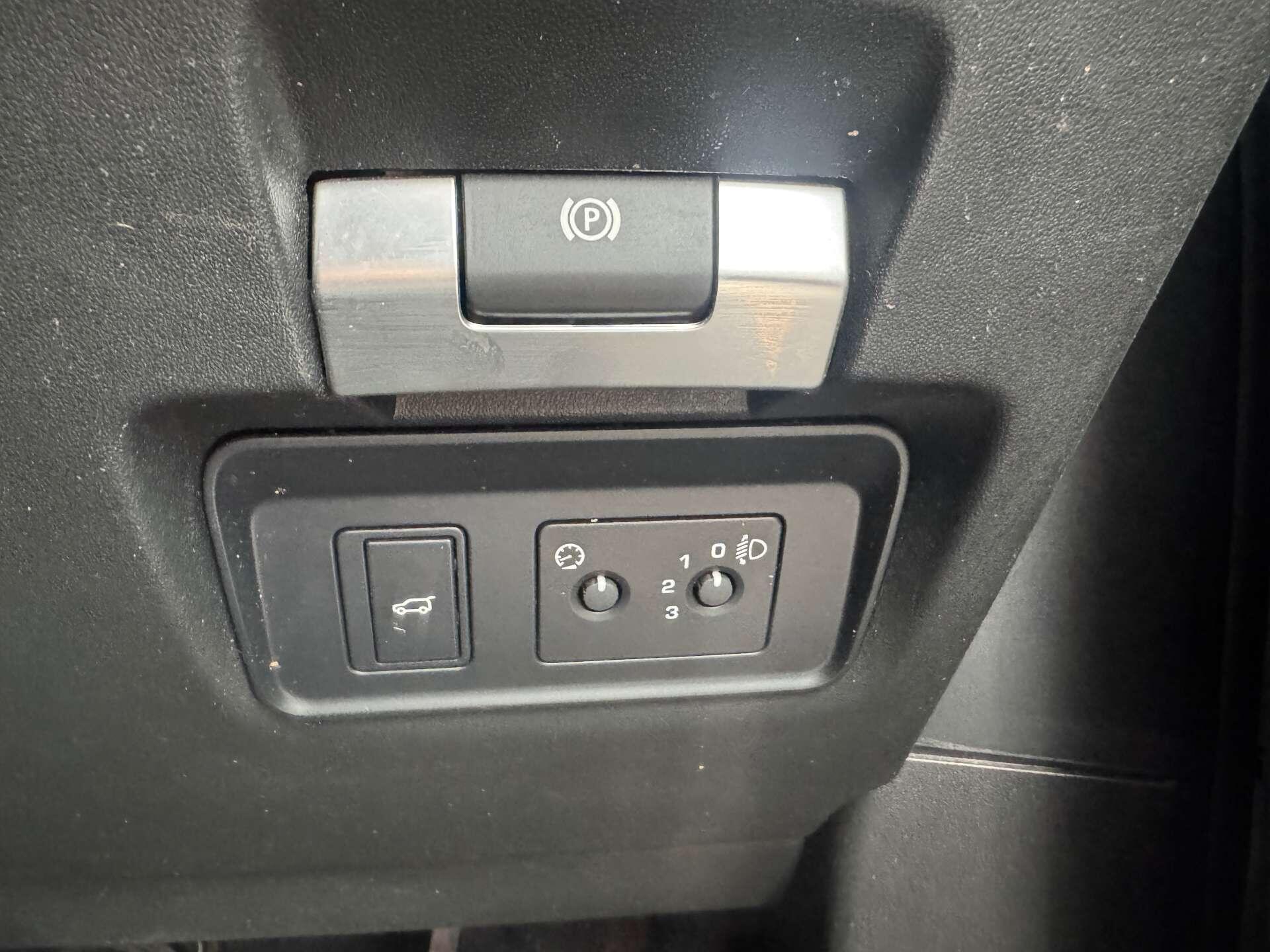 Land Rover Range Rover Evoque view 20