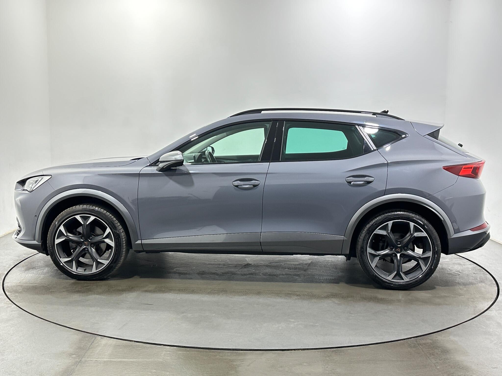 Cupra Formentor view 5