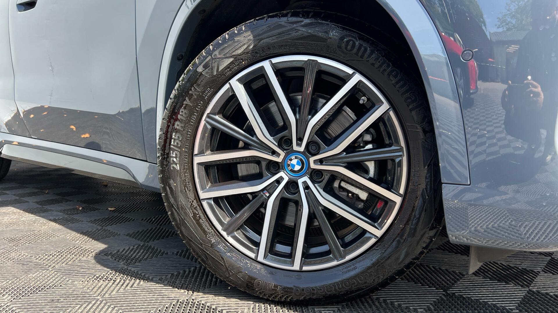 BMW X1 view 25