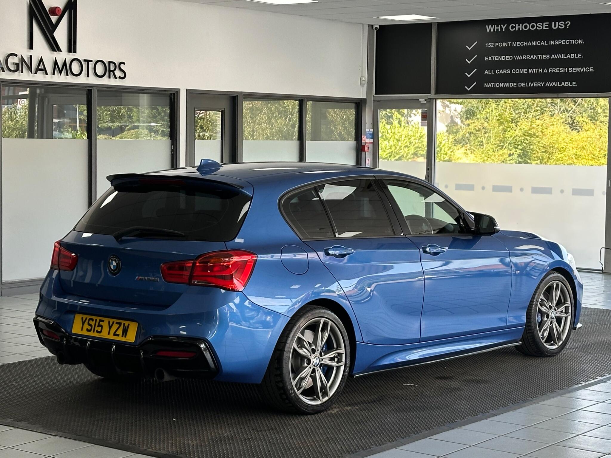 BMW 1 Series view 13