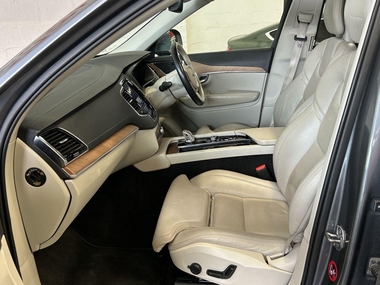 Volvo XC90 view 53