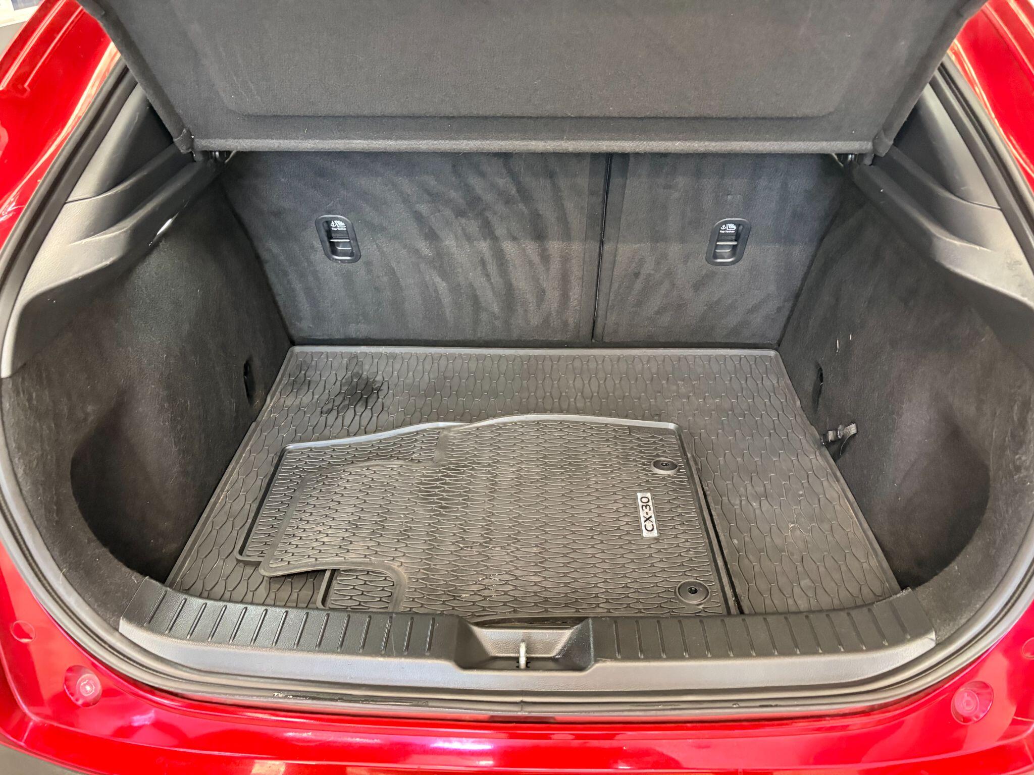 Mazda CX-30 view 11
