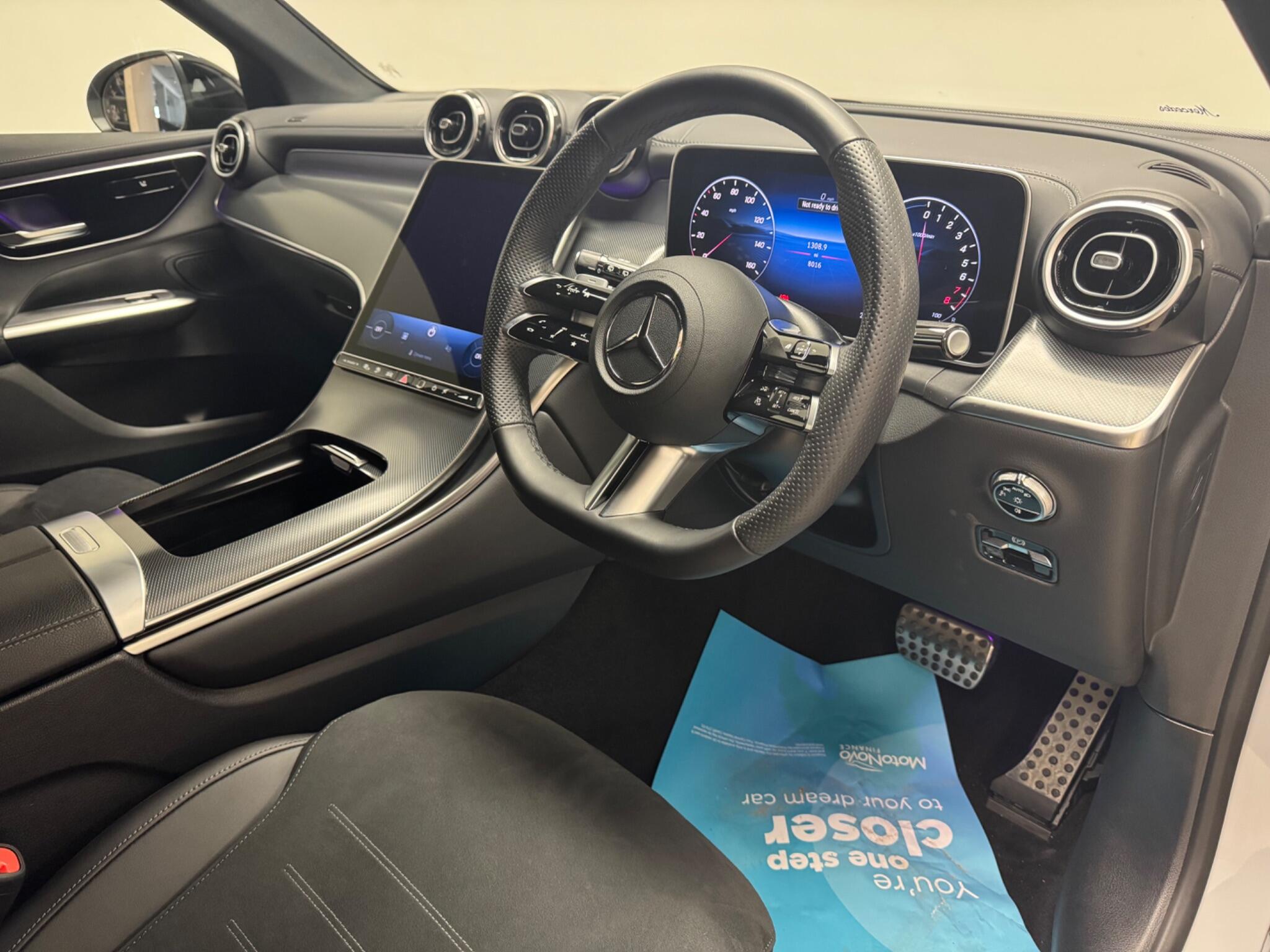 Mercedes-Benz GLC view 7