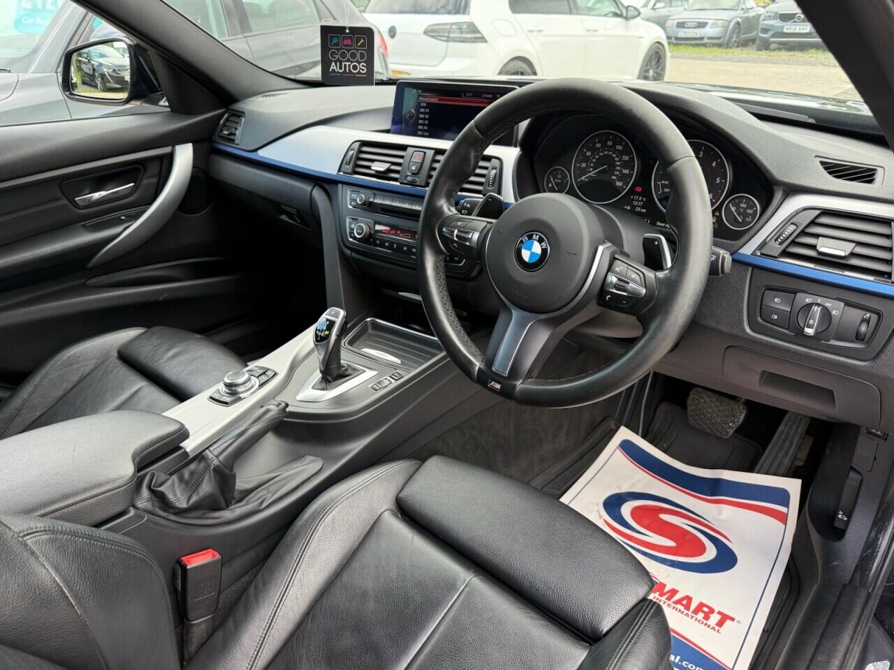 BMW 3 Series view 9