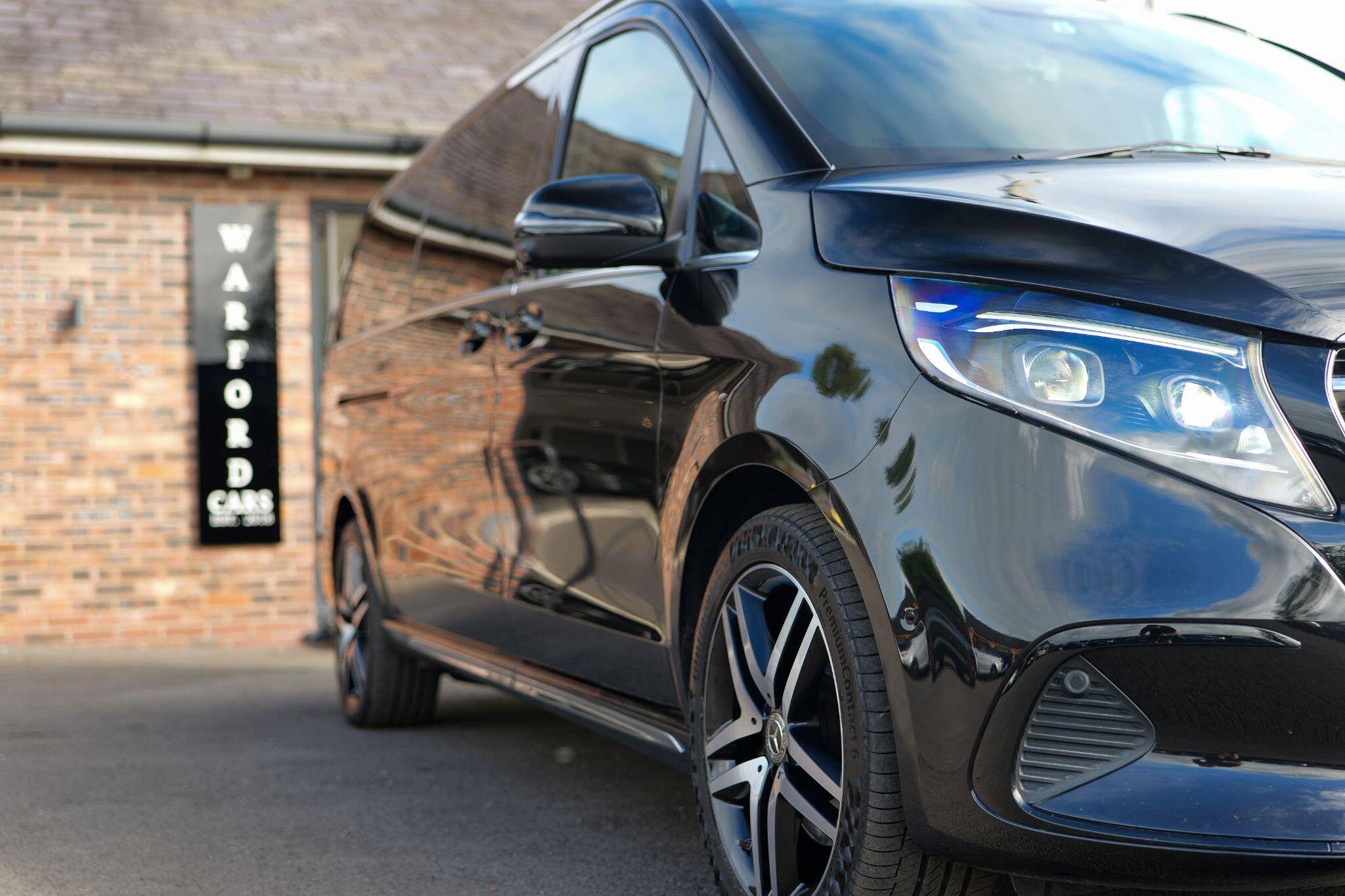 Mercedes-Benz V Class view 9