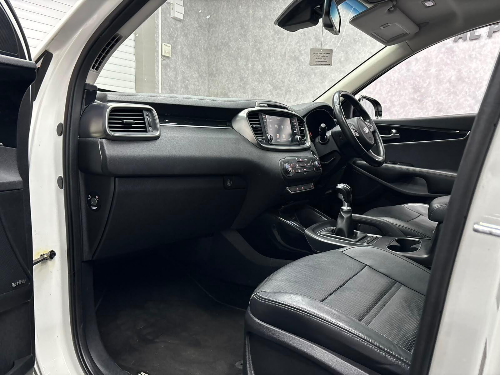 Kia Sorento view 32