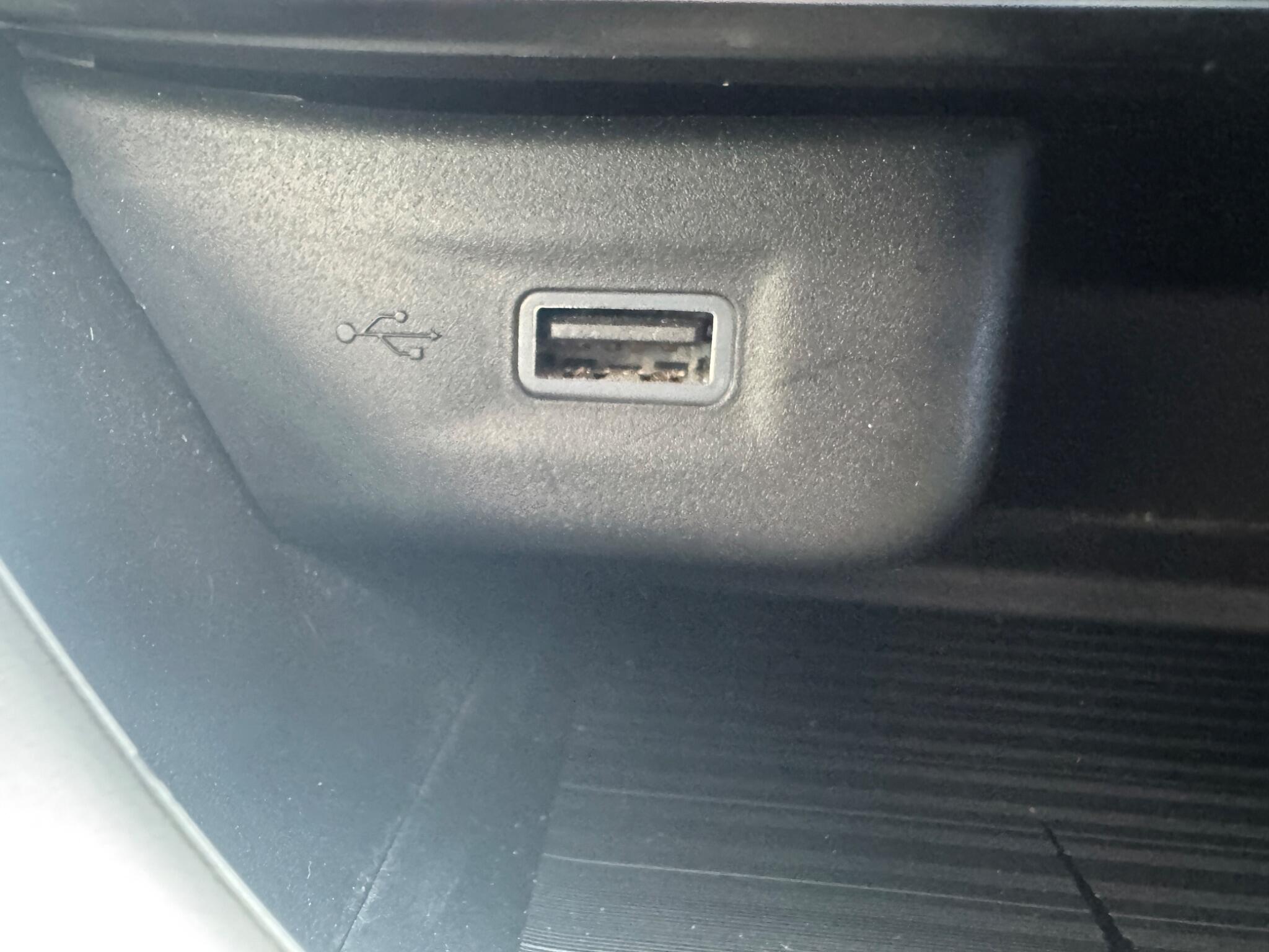 Fiat 500e view 31