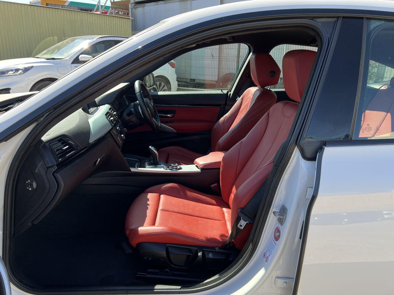 BMW 3 Series Gran Turismo view 23