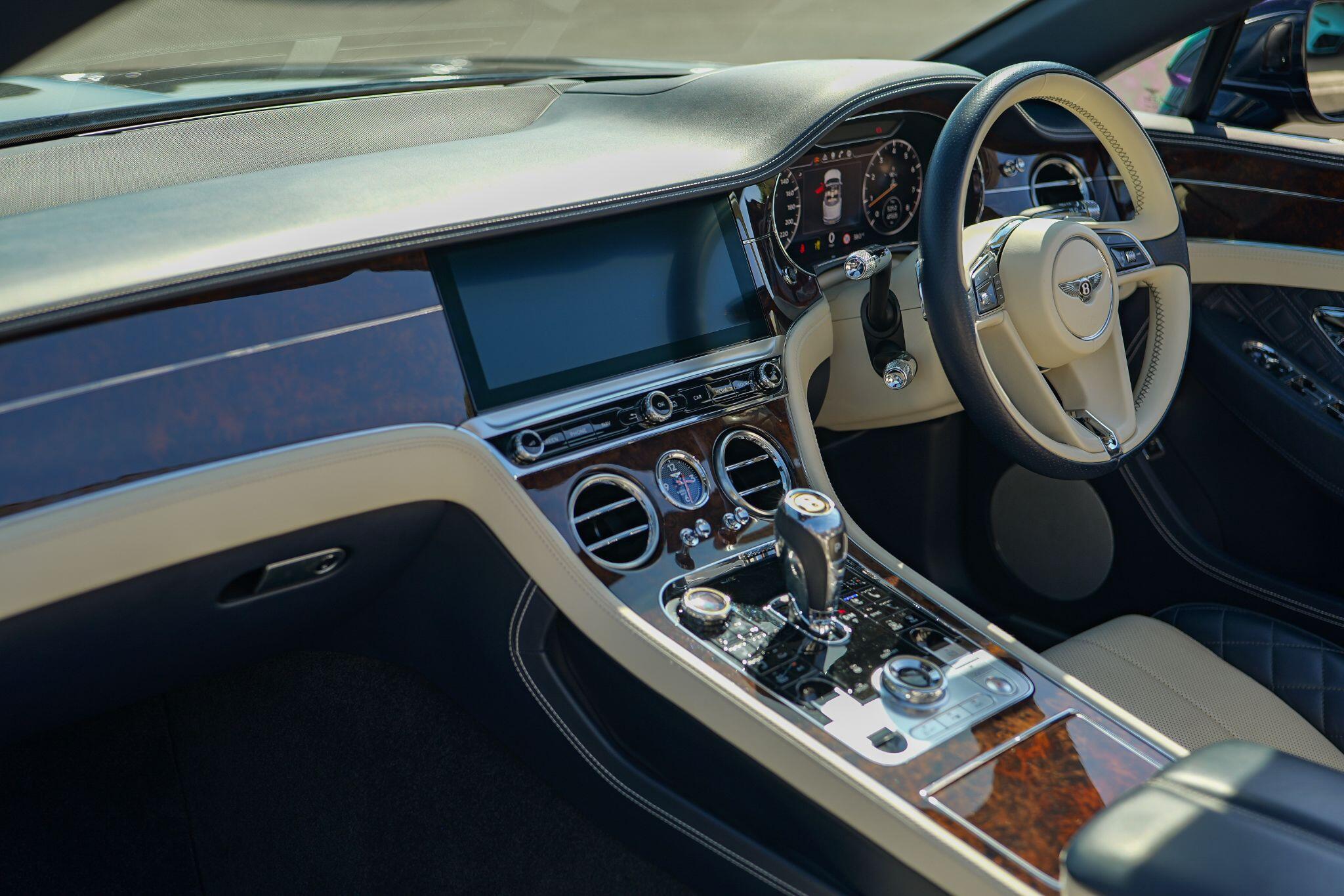 Bentley Continental view 18