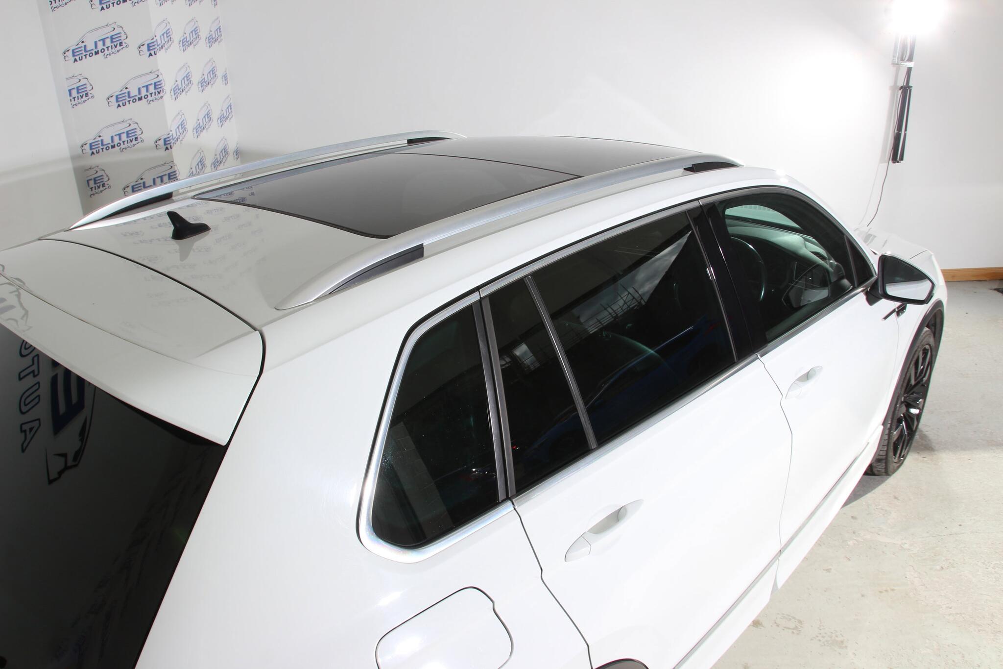 Volkswagen Tiguan view 18