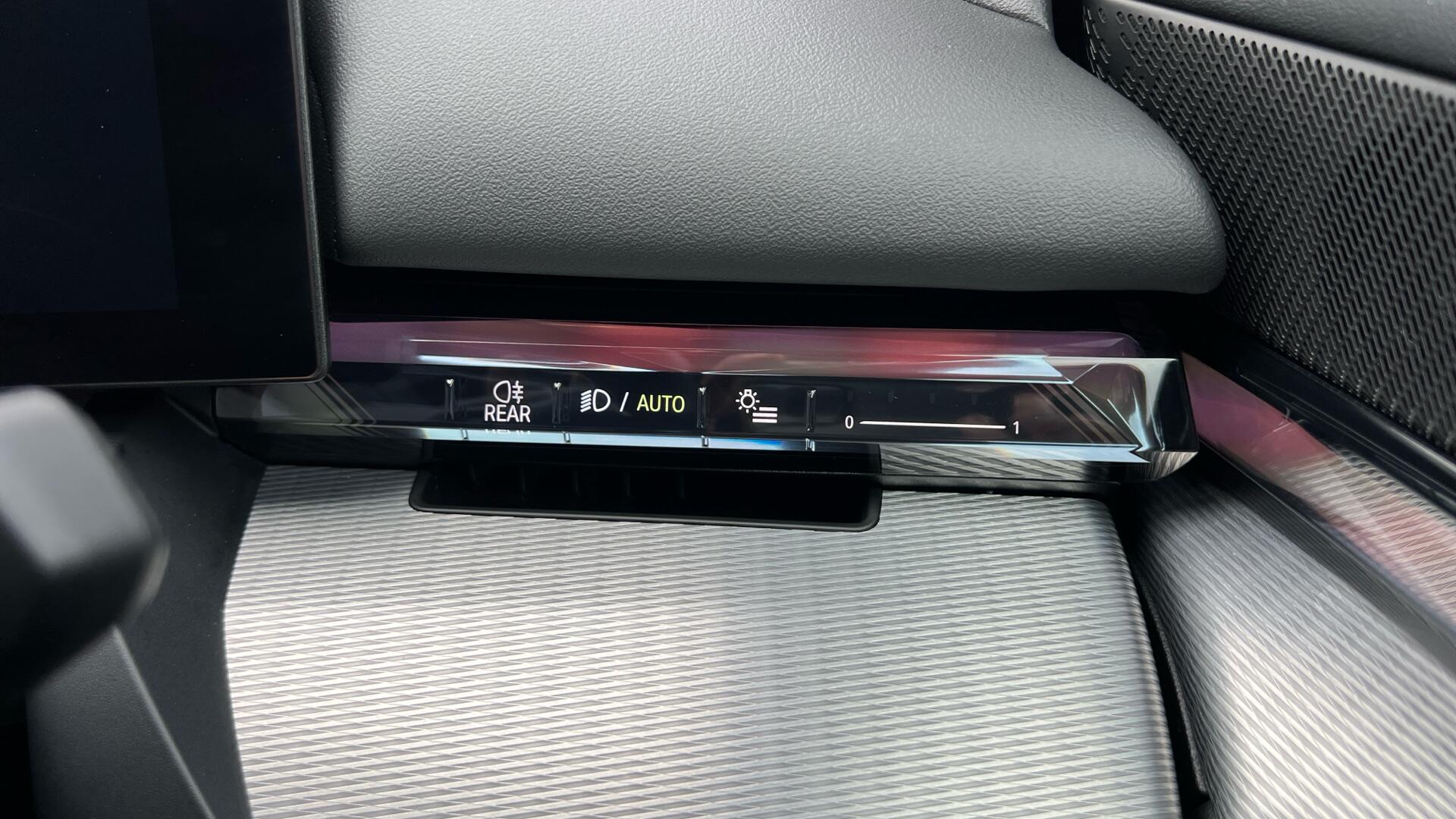 BMW I5 view 33