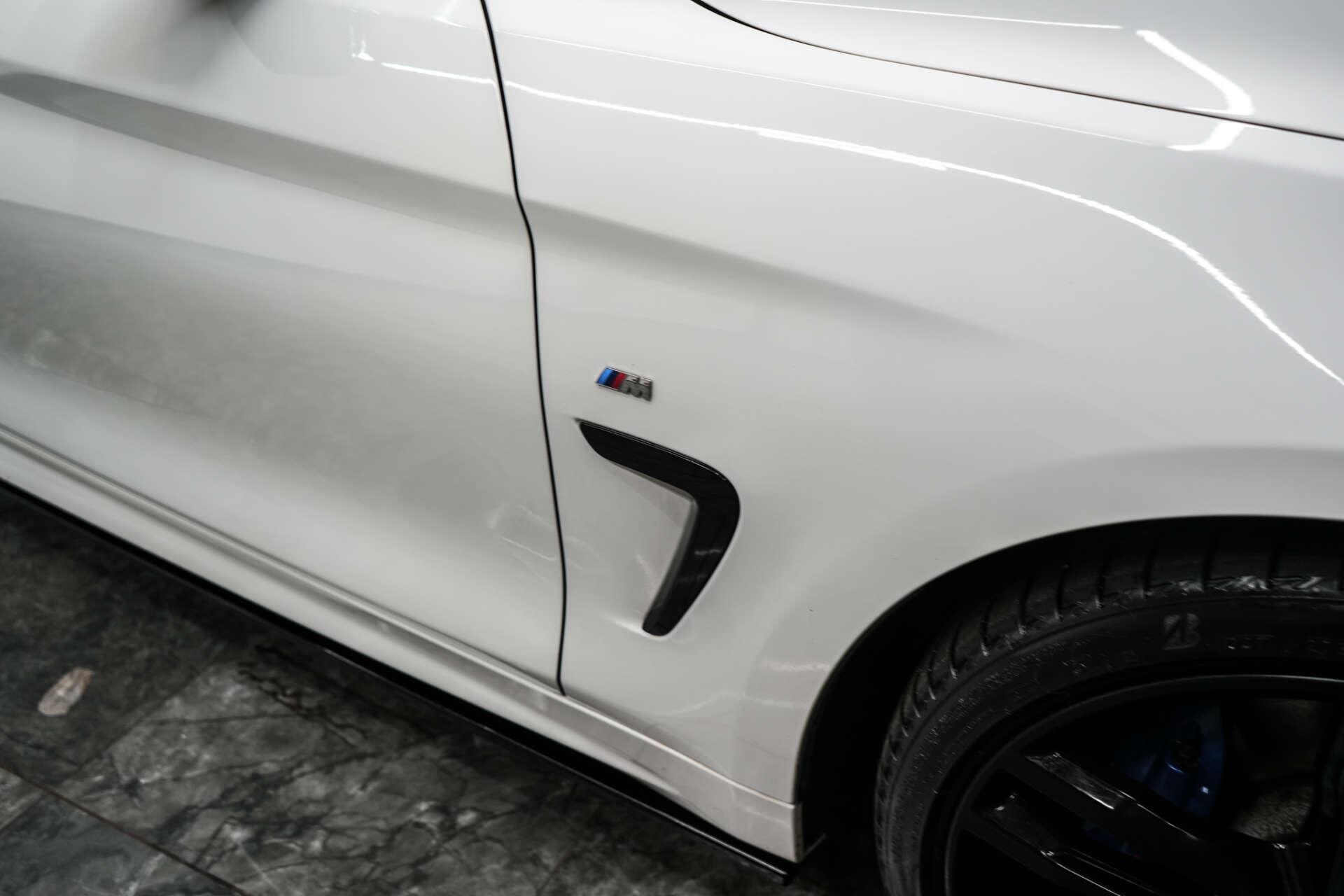 BMW 4 Series view 13