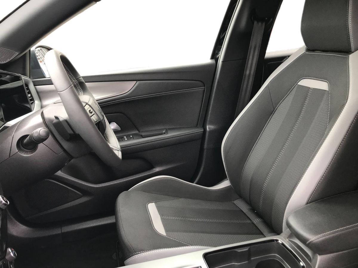 Vauxhall Mokka view 6