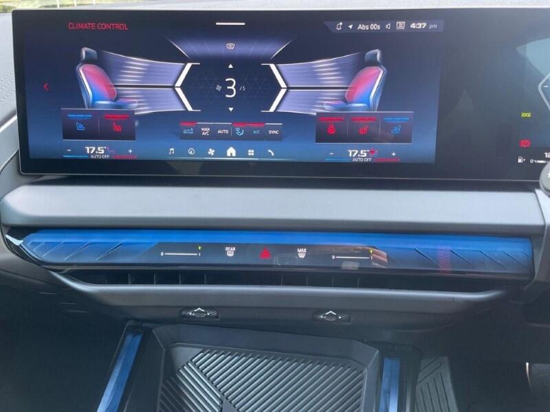 BMW X3 view 32