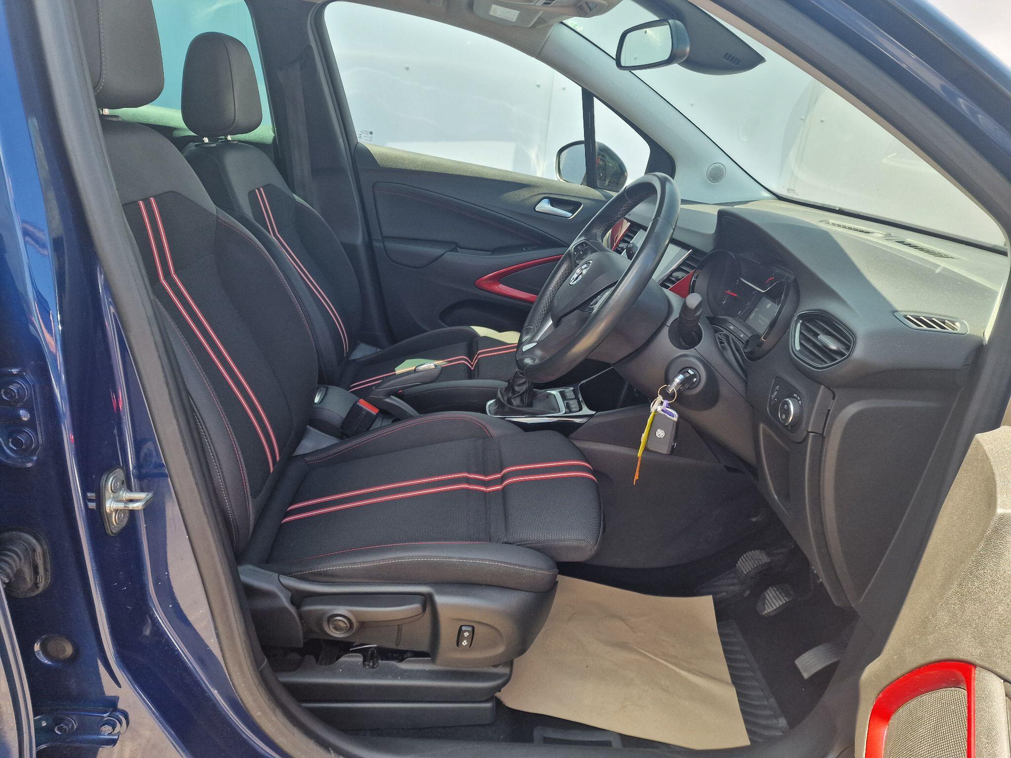 Vauxhall Crossland view 13