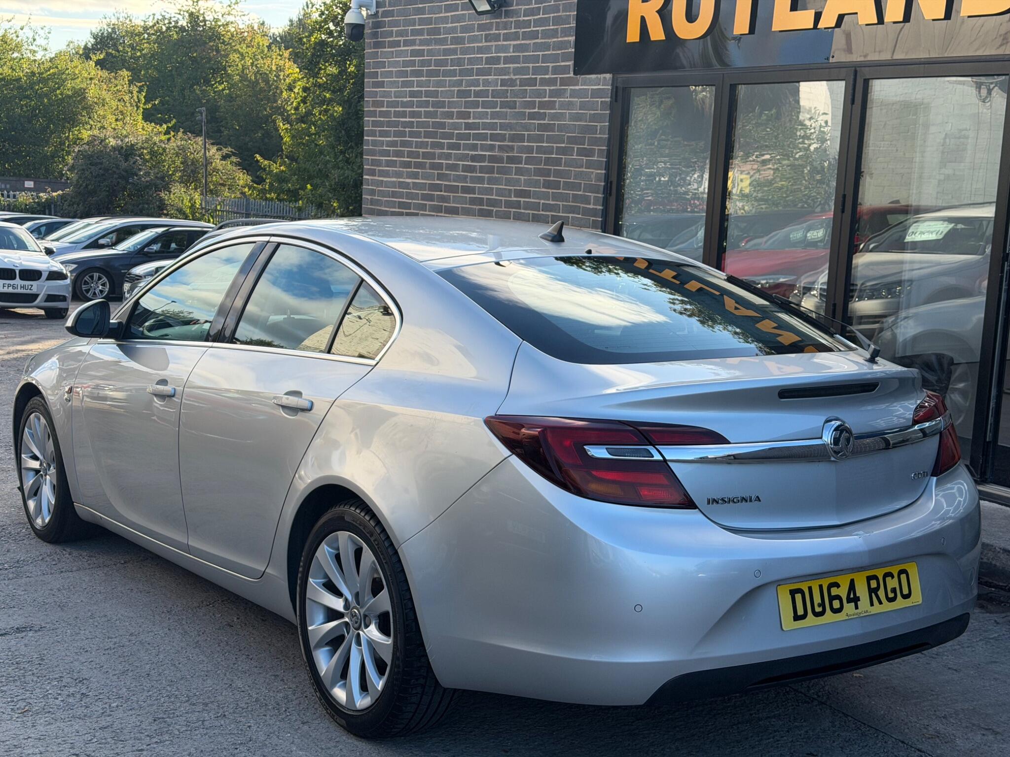 Vauxhall Insignia view 8