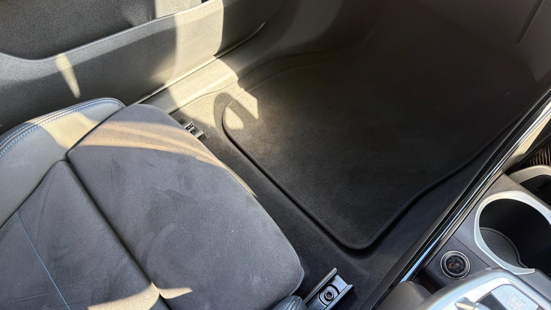 BMW X2 view 61