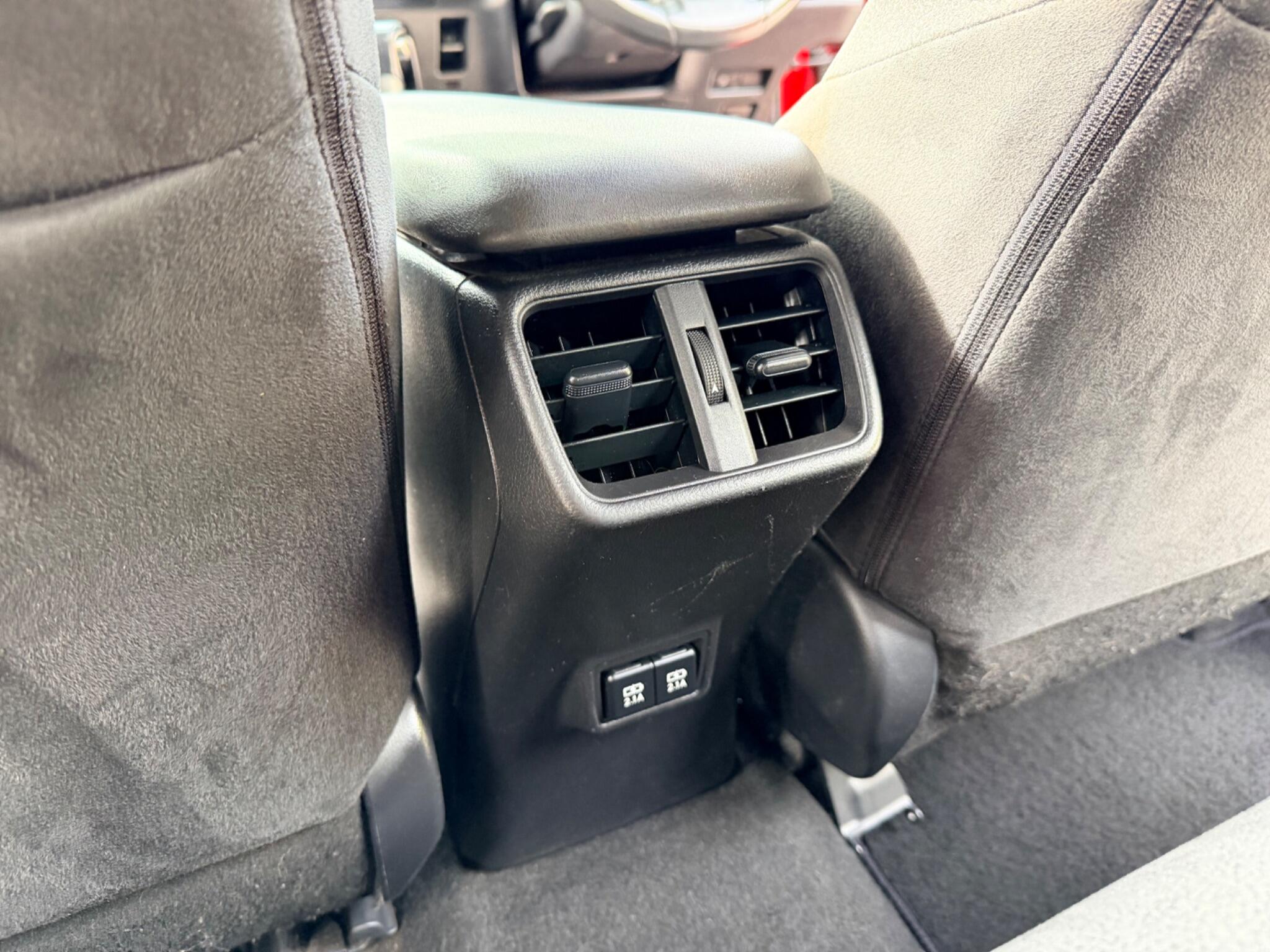 Lexus Ux view 20
