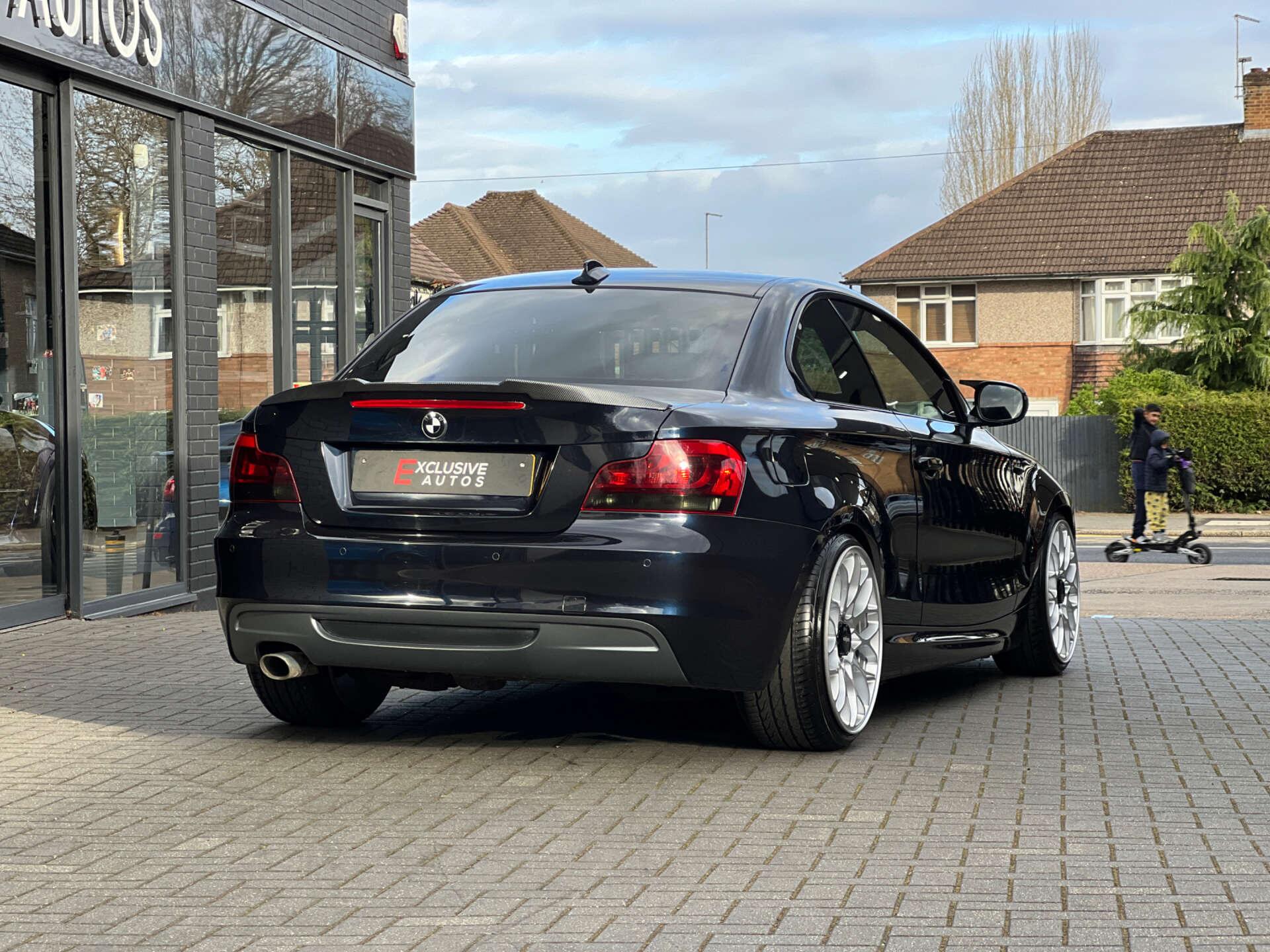 BMW 1 Series view 31