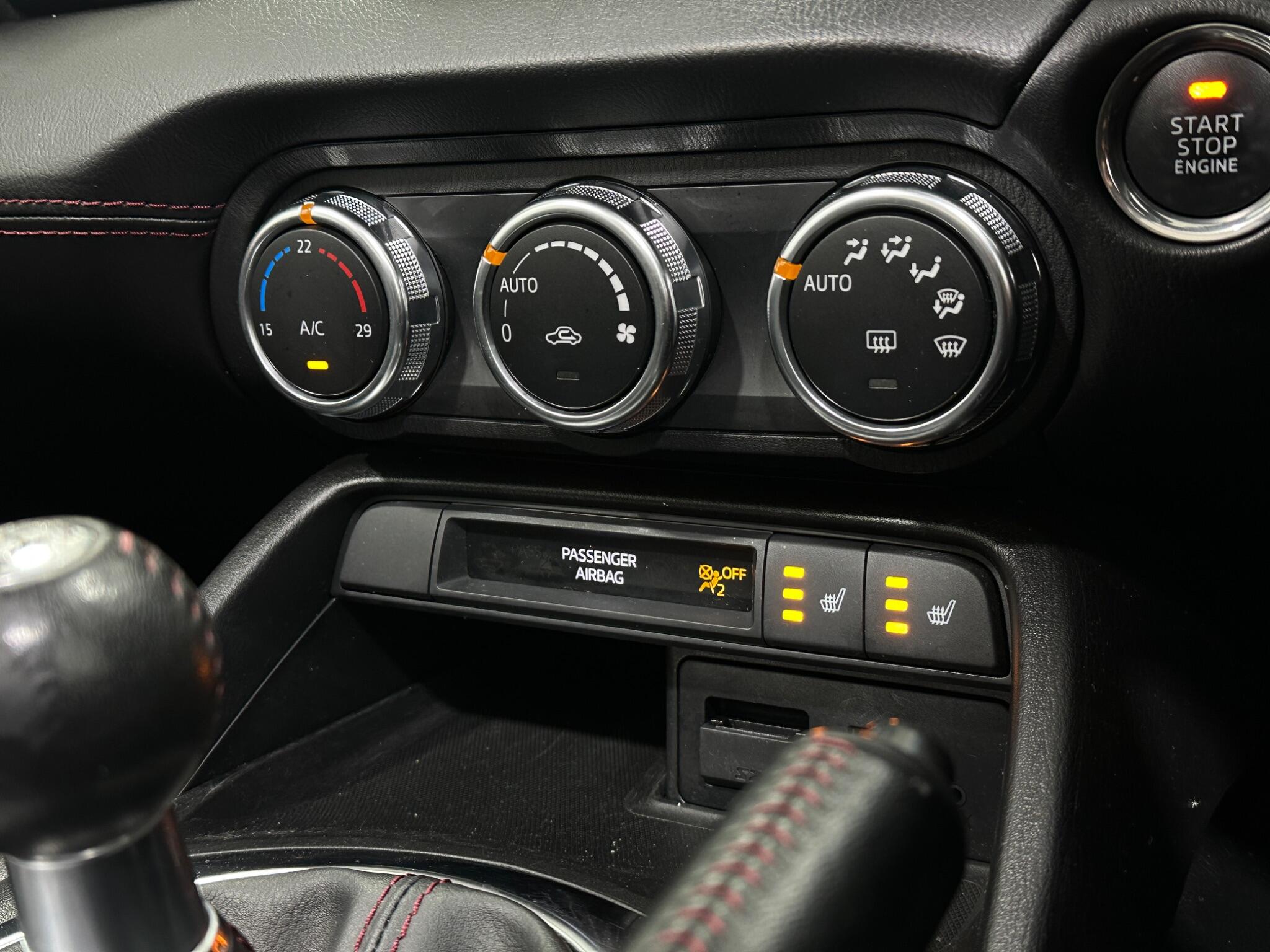 Mazda MX-5 view 21
