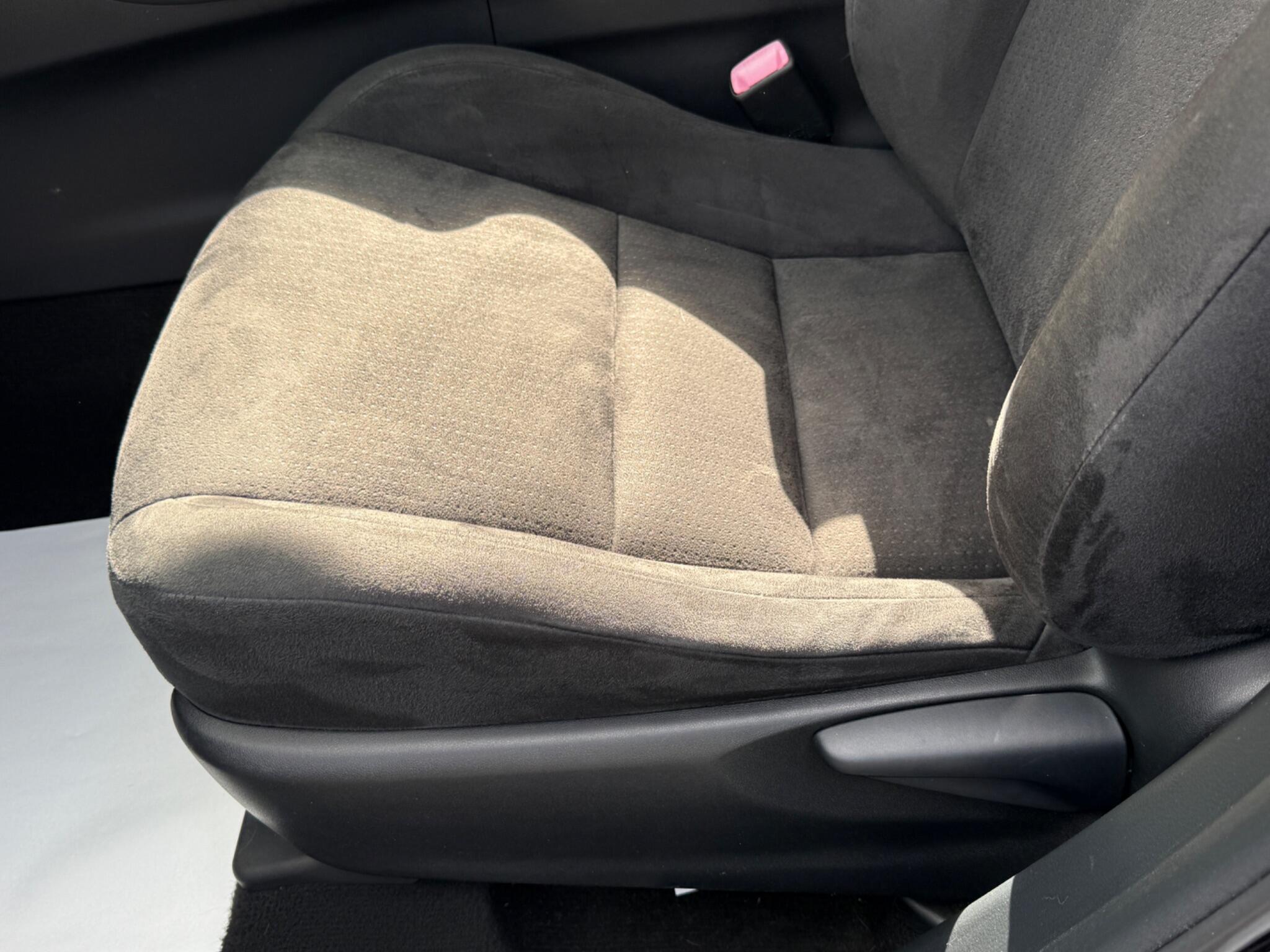 Lexus CT - Image 49