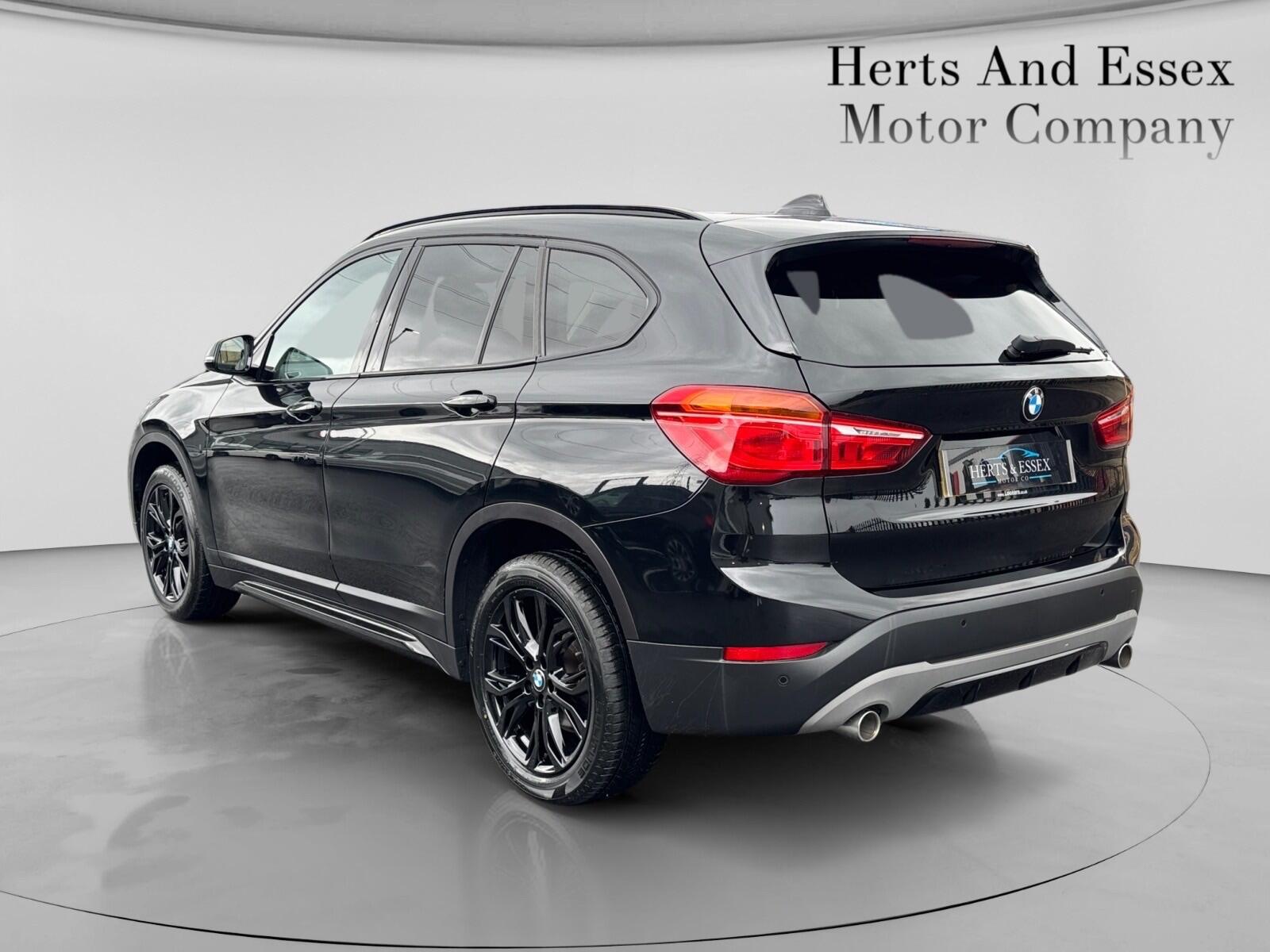 BMW X1 view 4