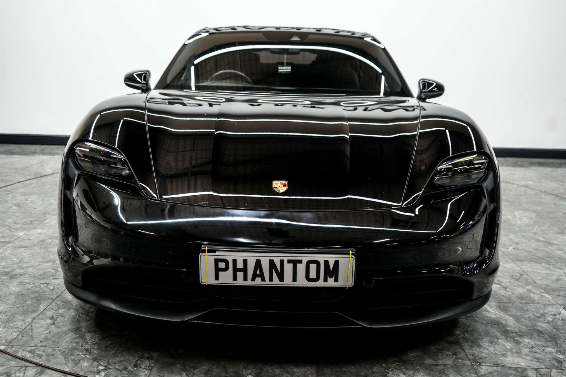 Porsche Taycan view 5