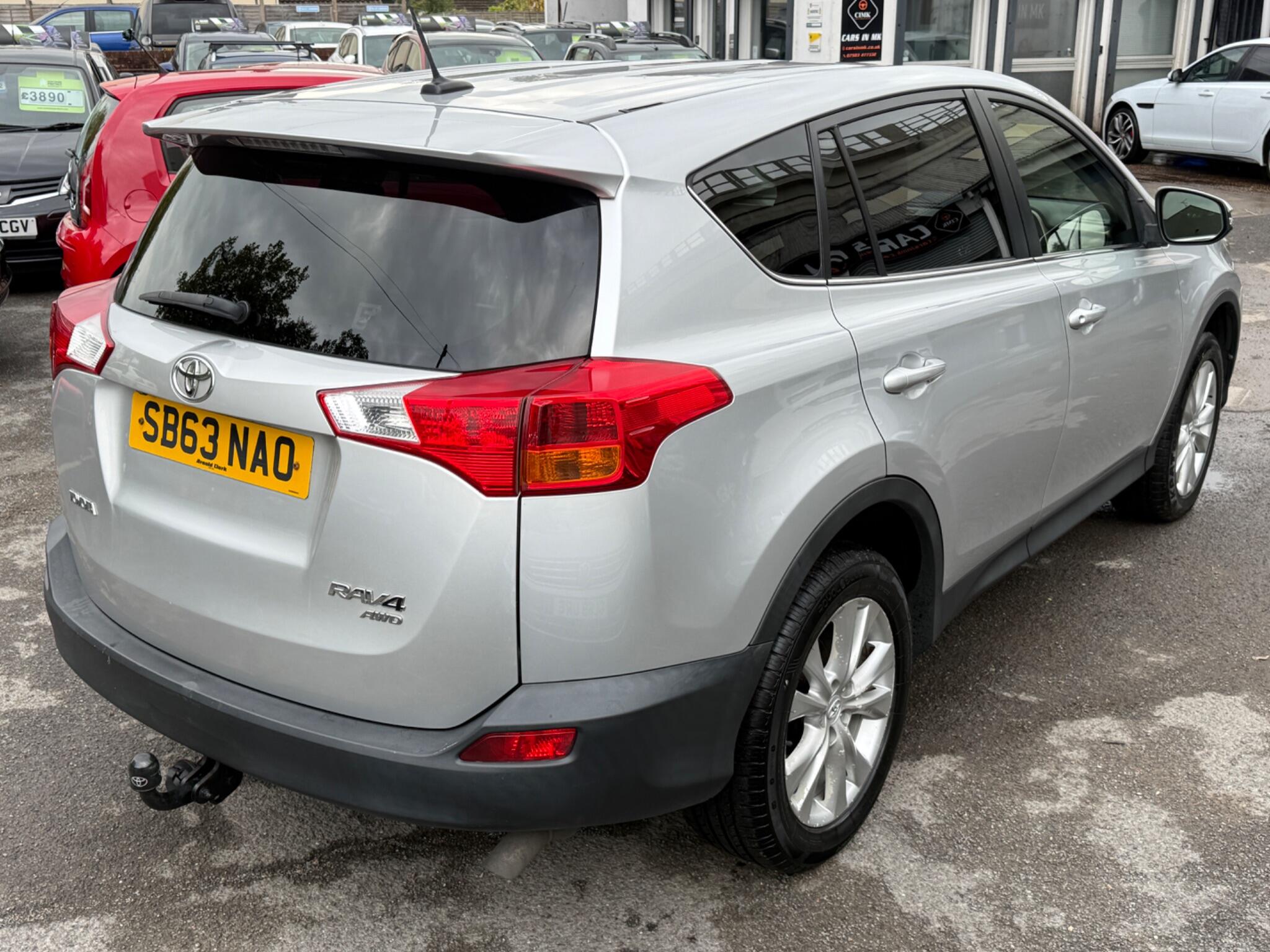 Toyota RAV4 - Image 18