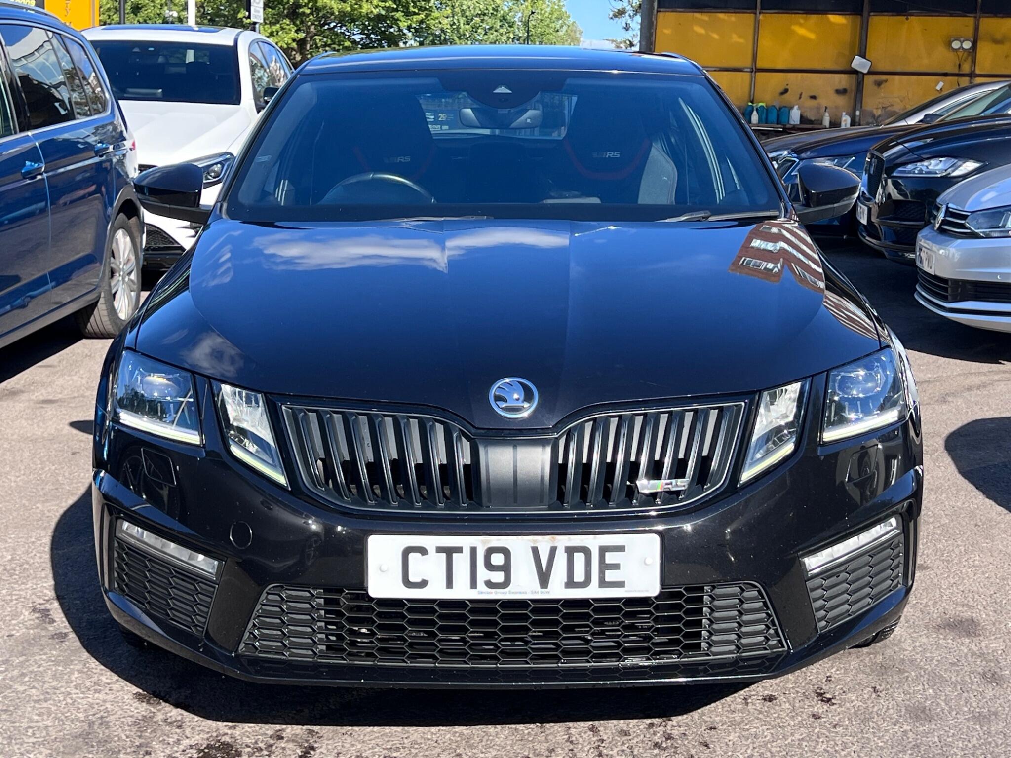 Skoda Octavia view 3