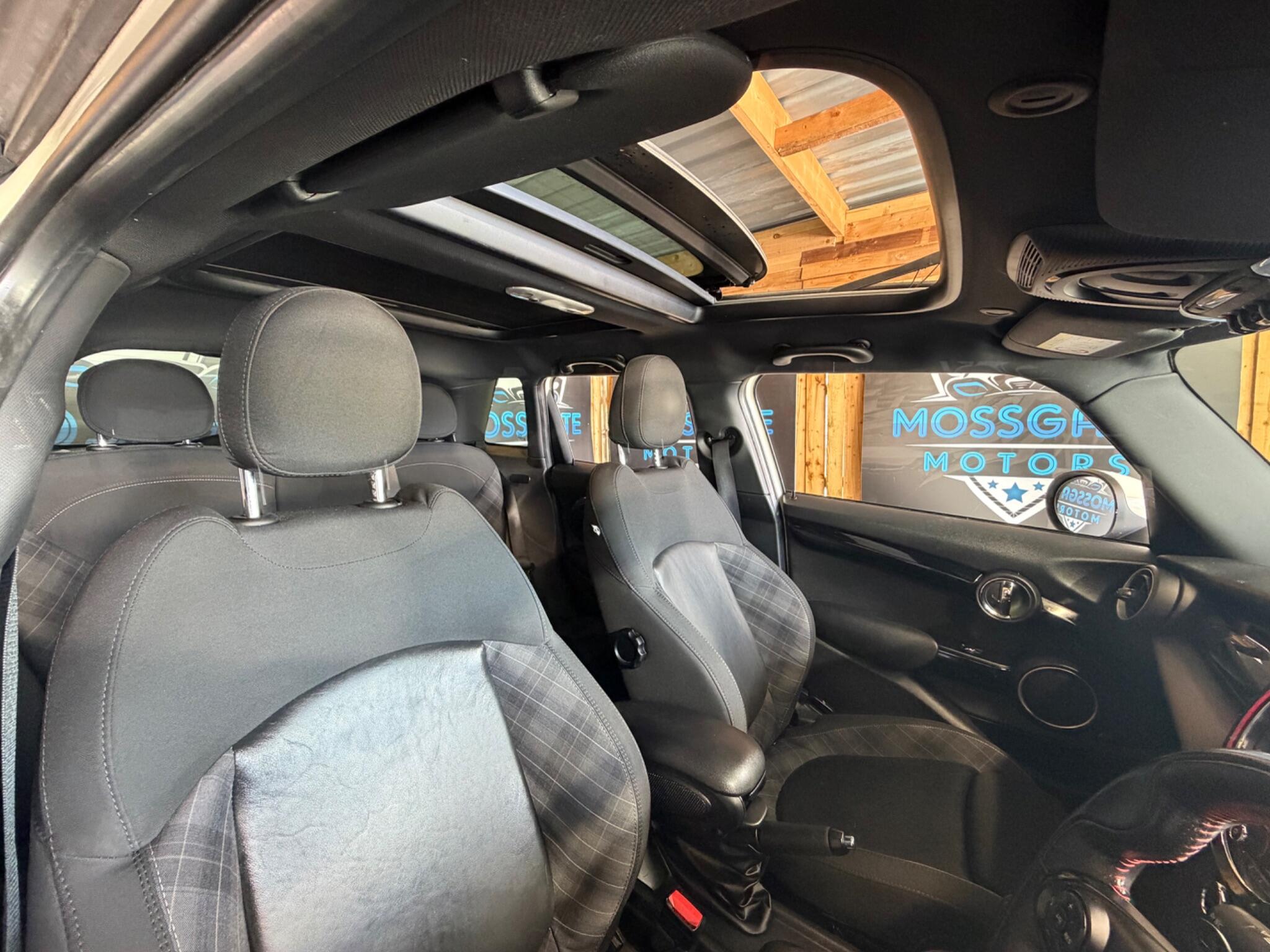 Mini Hatch view 17