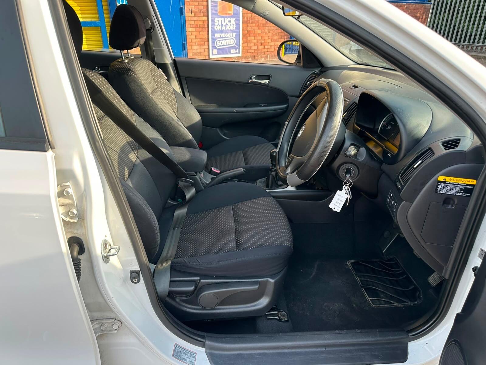 Hyundai I30 view 15