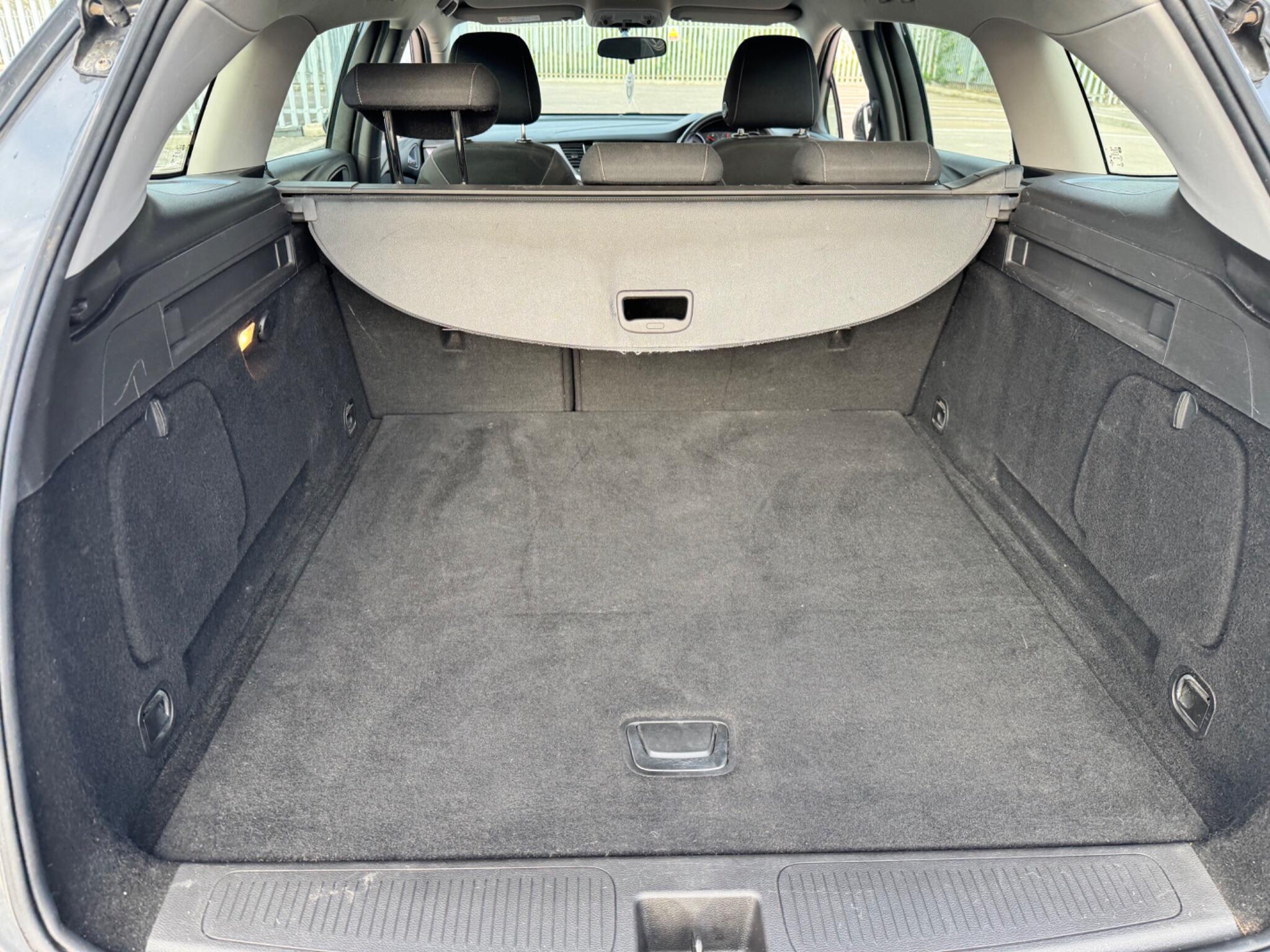 Vauxhall Astra view 41