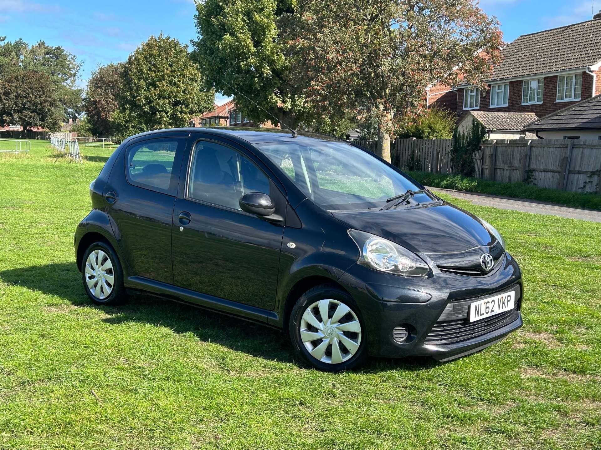 Toyota Aygo view 3