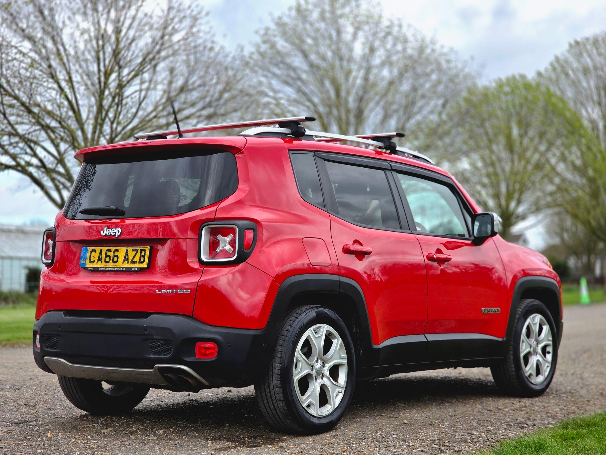 Jeep Renegade view 6