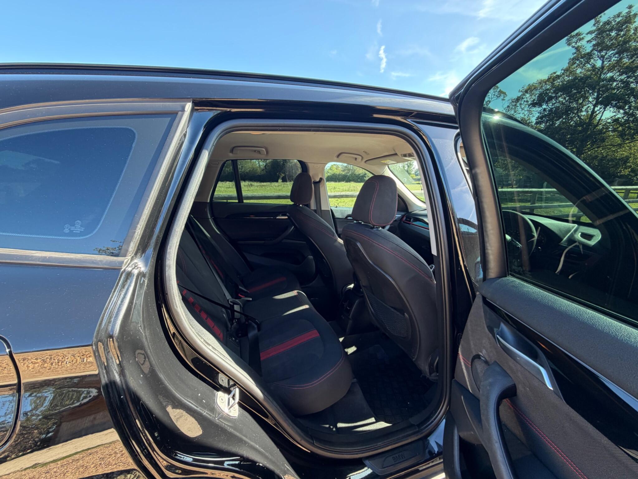 BMW X1 view 11