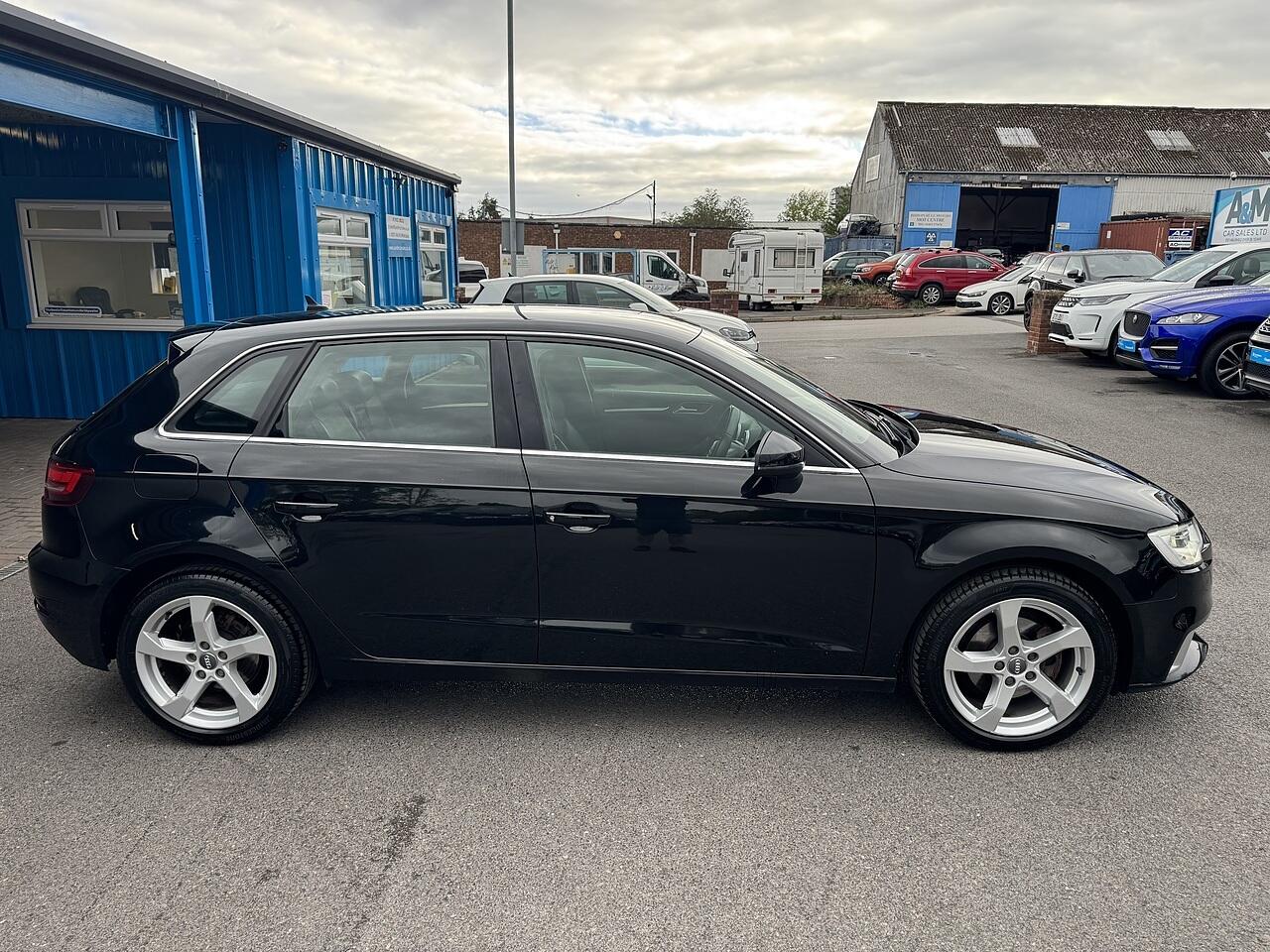 Audi A3 view 7