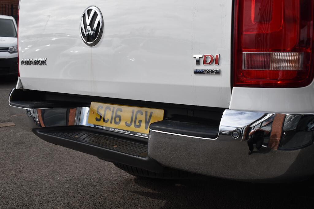 Volkswagen Amarok view 55