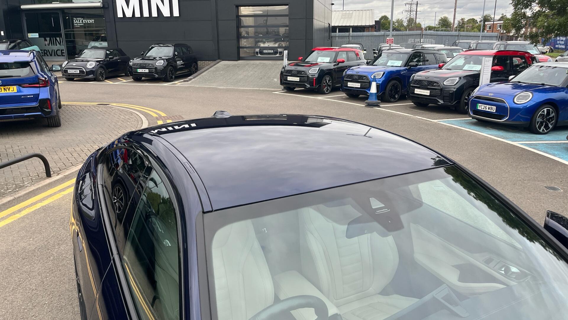 BMW i4 view 21