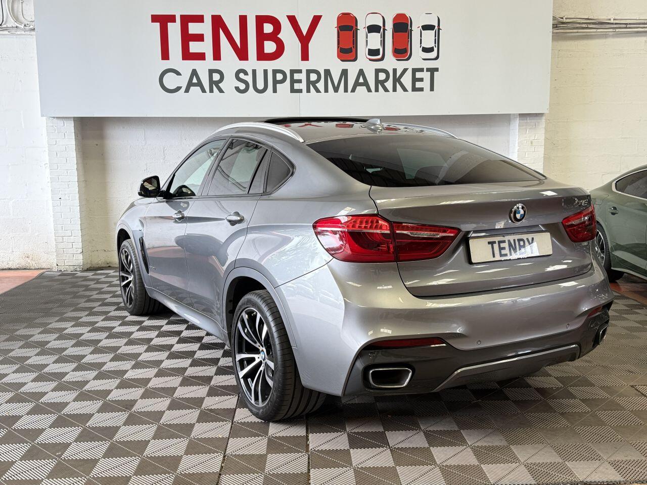 BMW X6 view 7