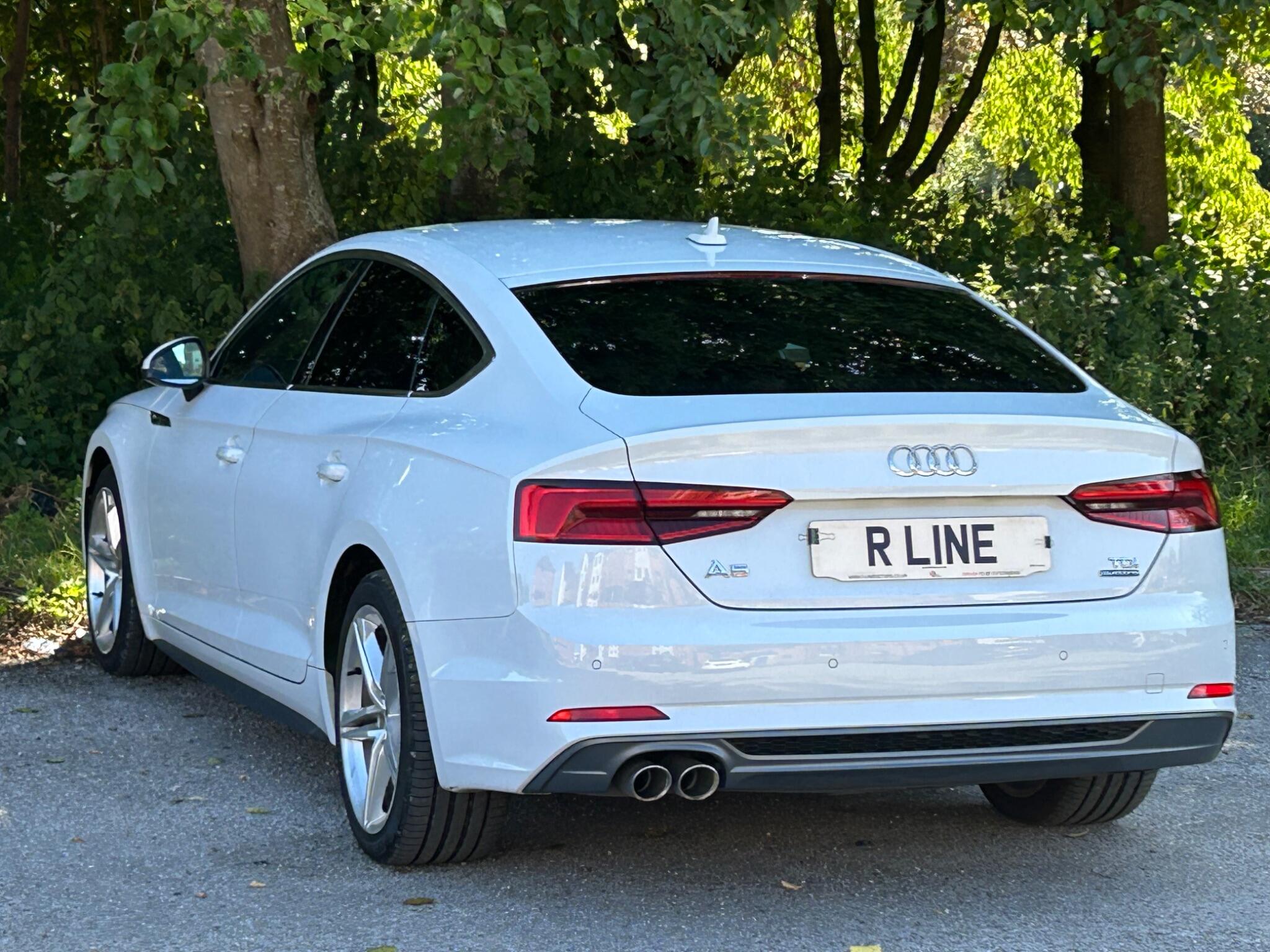 Audi A5 view 9