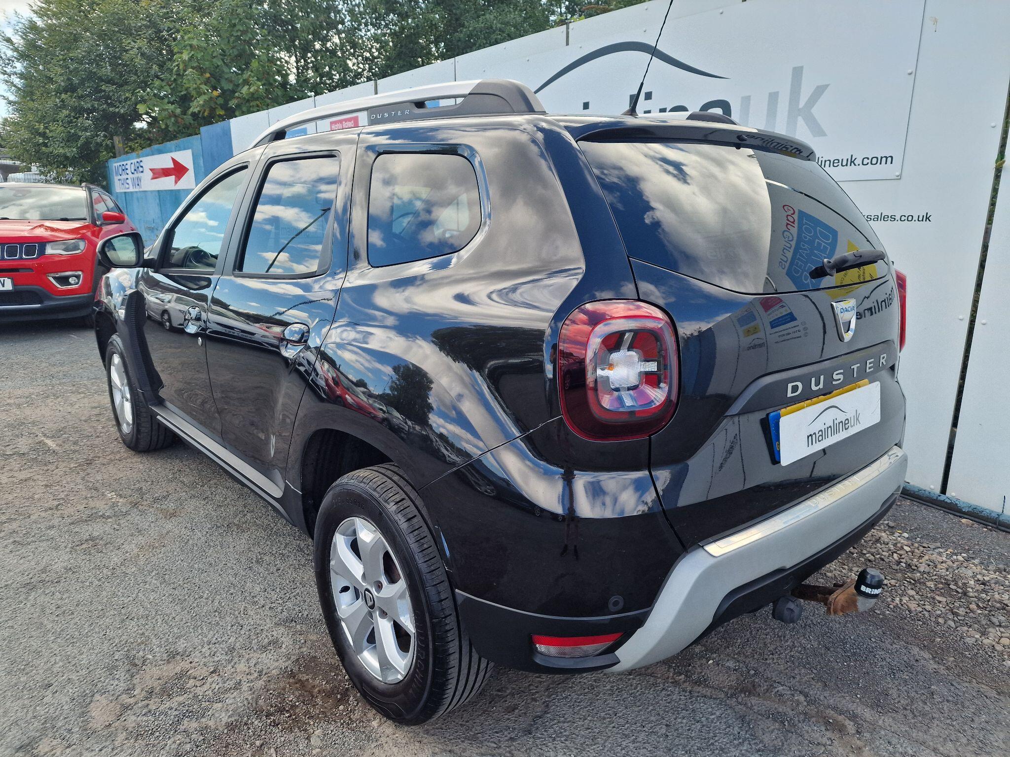 Dacia Duster view 9
