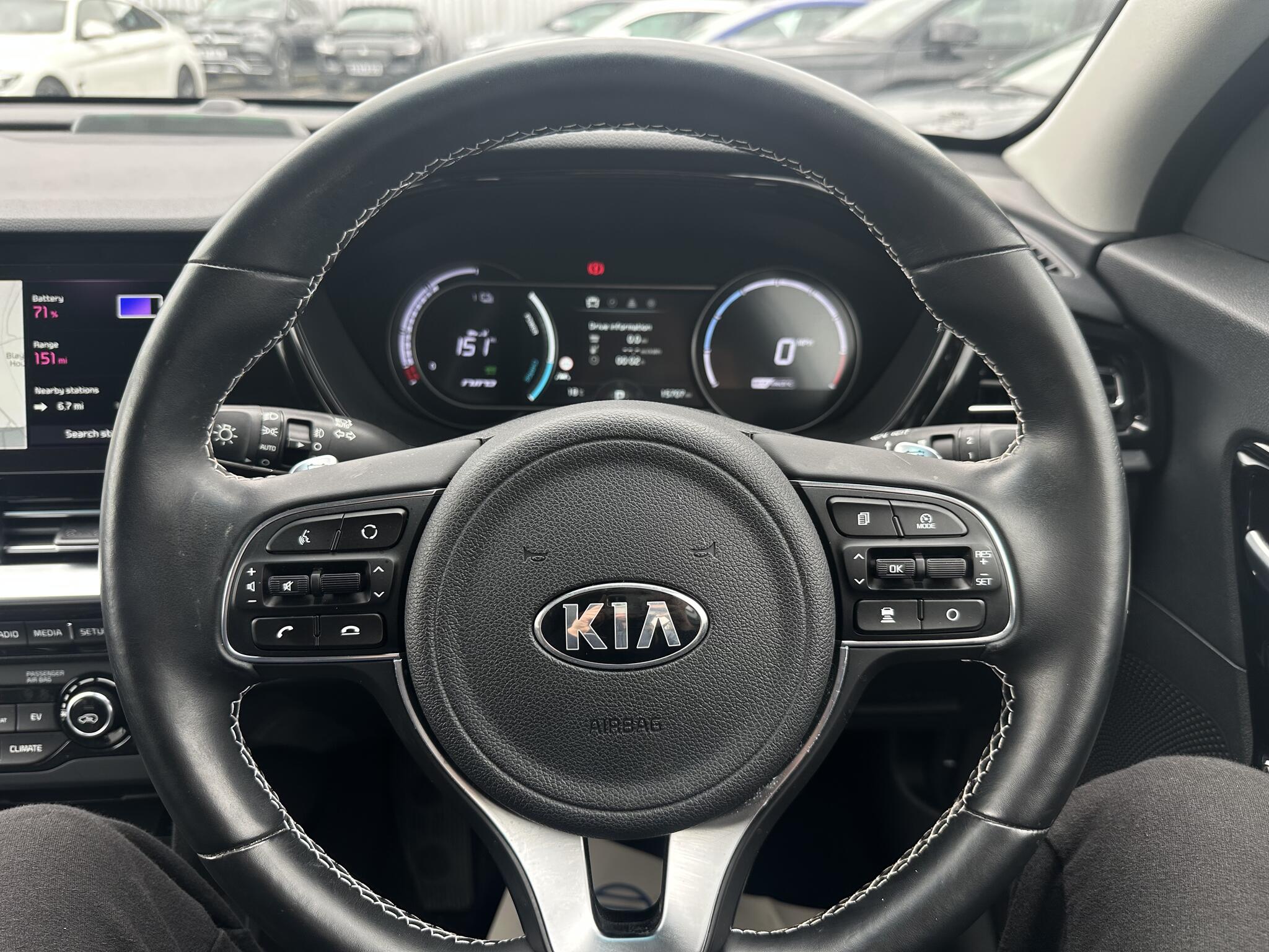 Kia Niro view 6