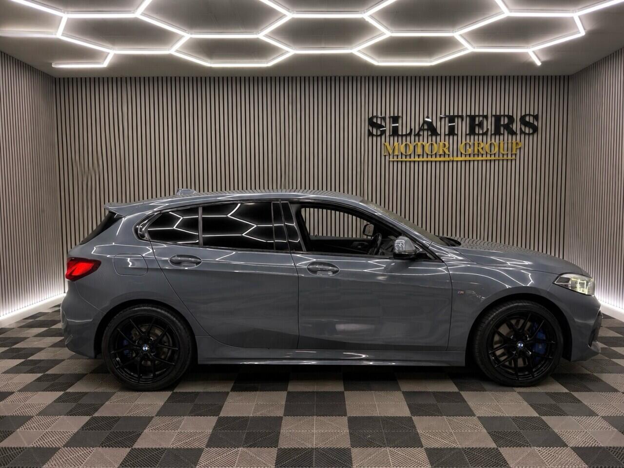BMW 1 Series view 31
