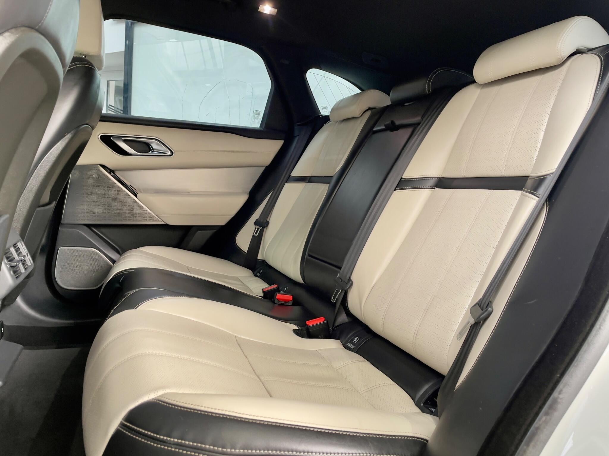 Land Rover Range Rover Velar view 48