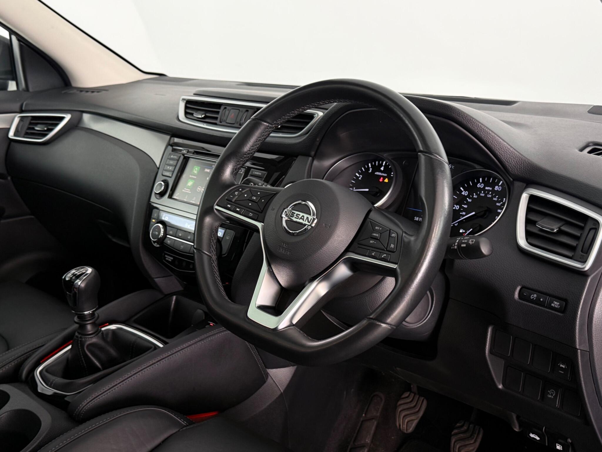 Nissan Qashqai view 3